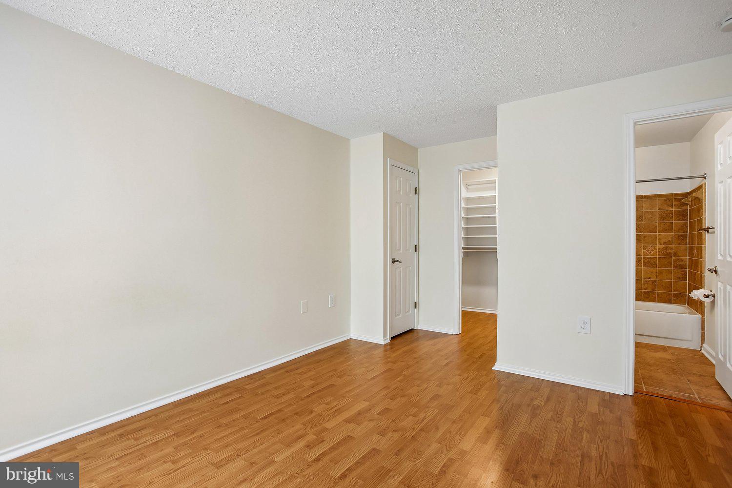 WESTMAREN CONDO - Residential