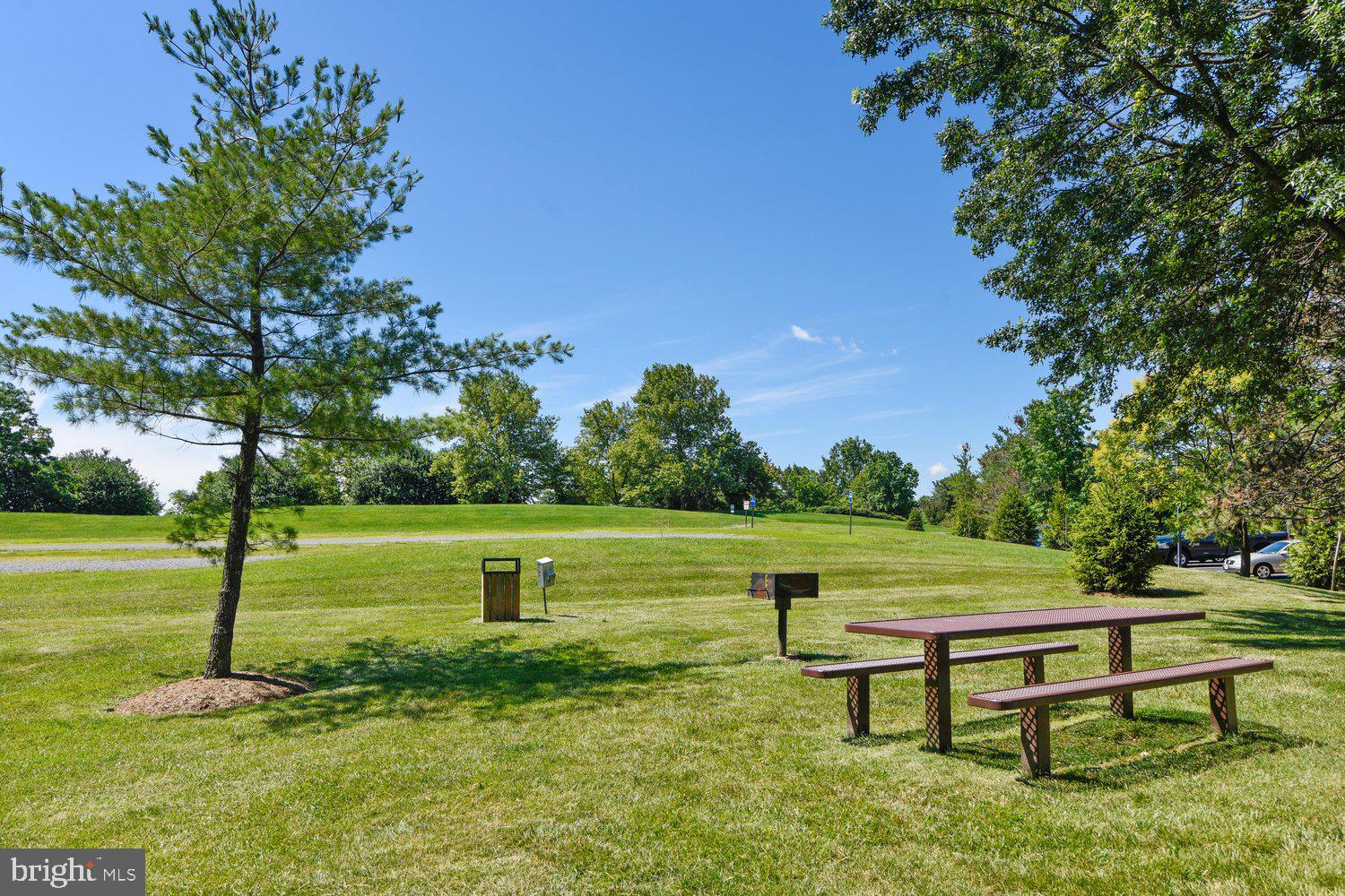 WESTMAREN CONDO - Residential