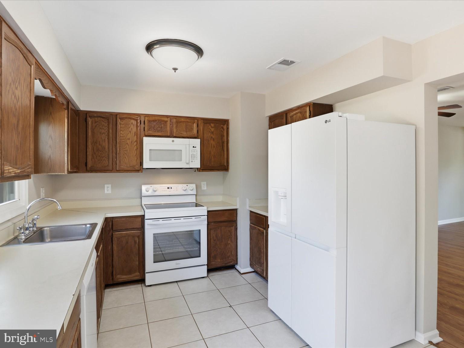 HERITAGE CROSSING - Residential