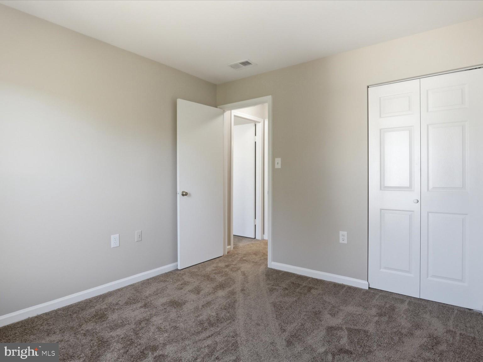 HERITAGE CROSSING - Residential