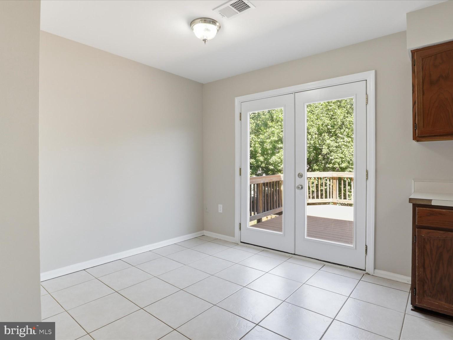 HERITAGE CROSSING - Residential