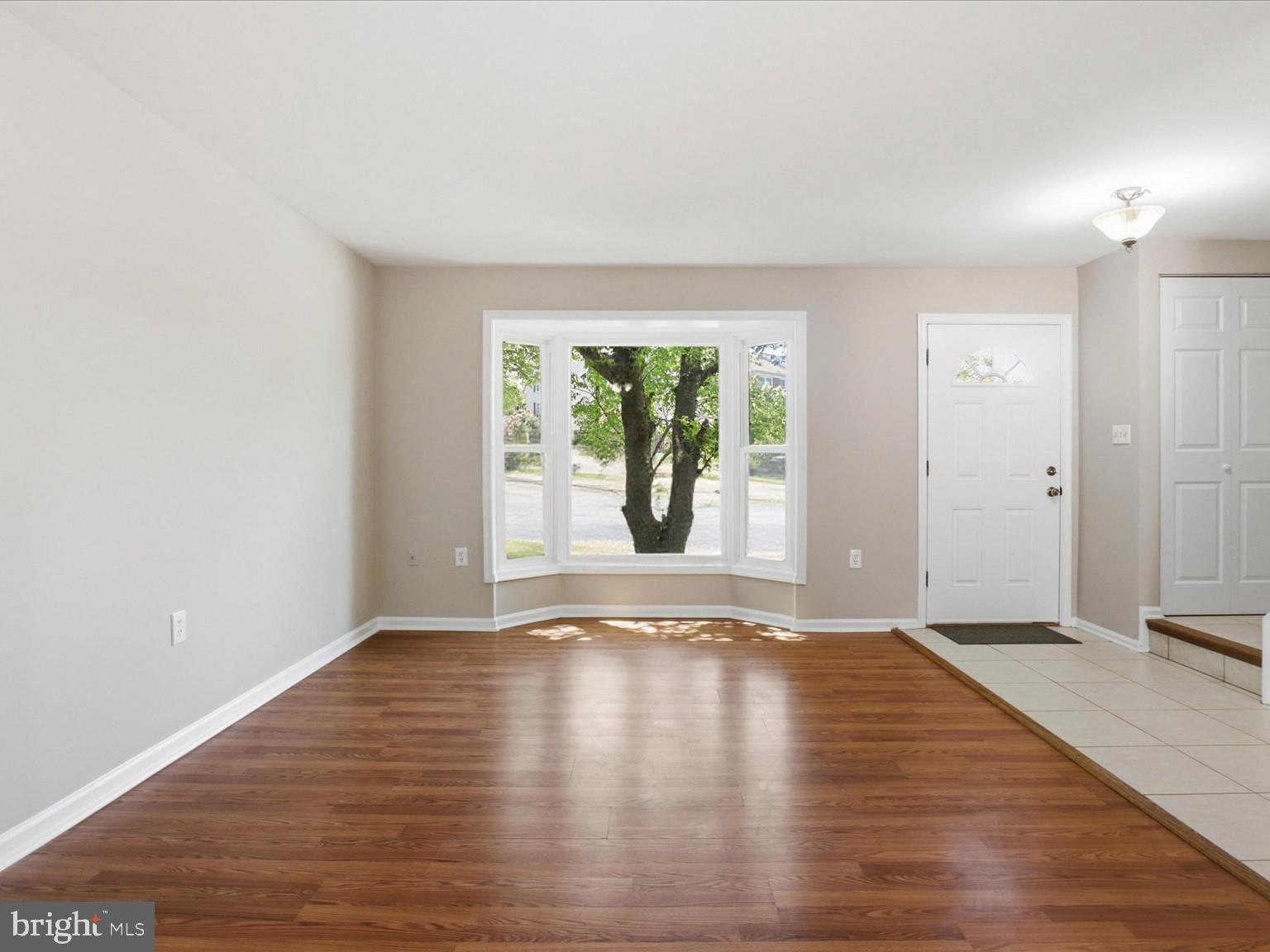 HERITAGE CROSSING - Residential