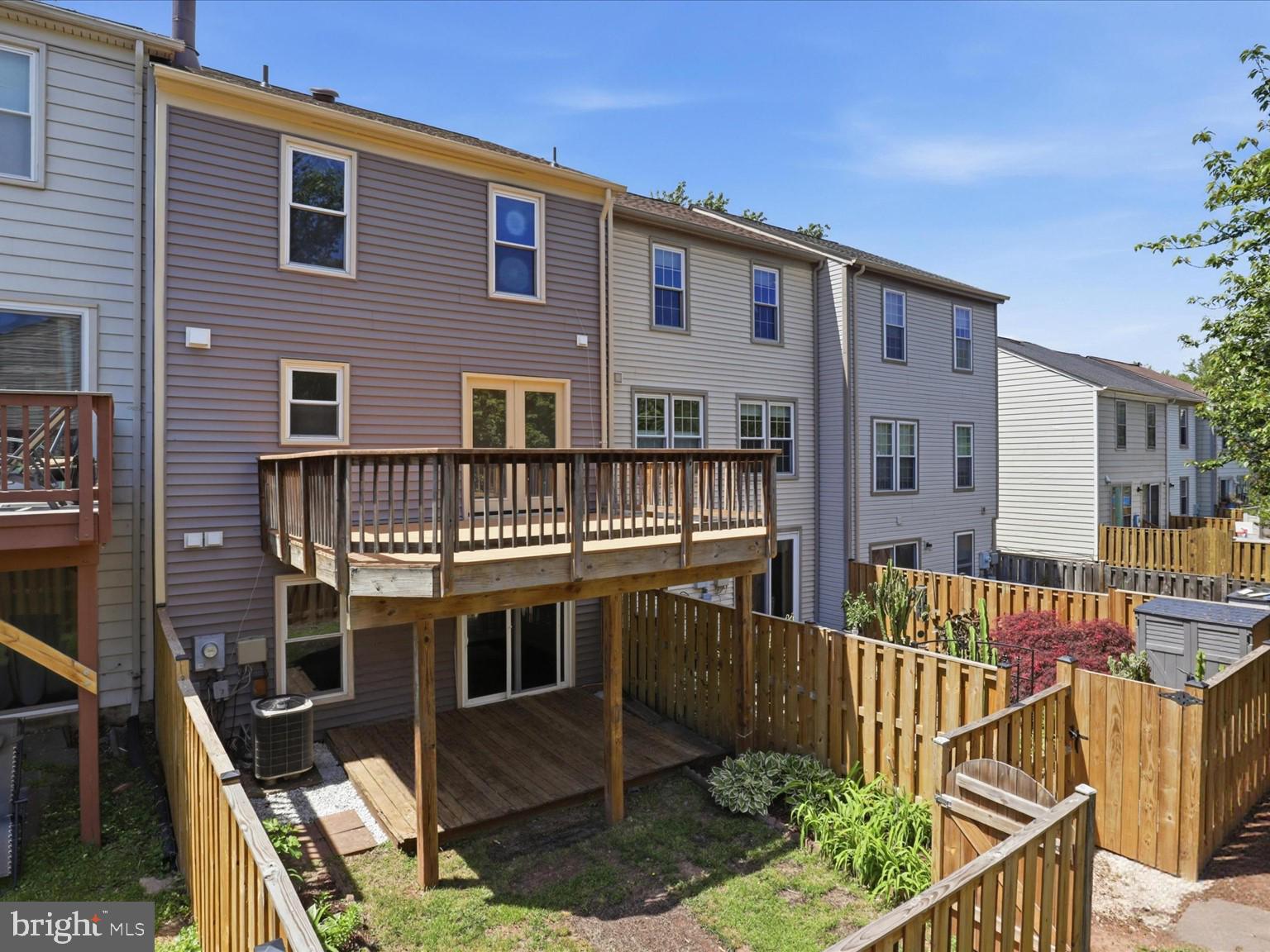 HERITAGE CROSSING - Residential