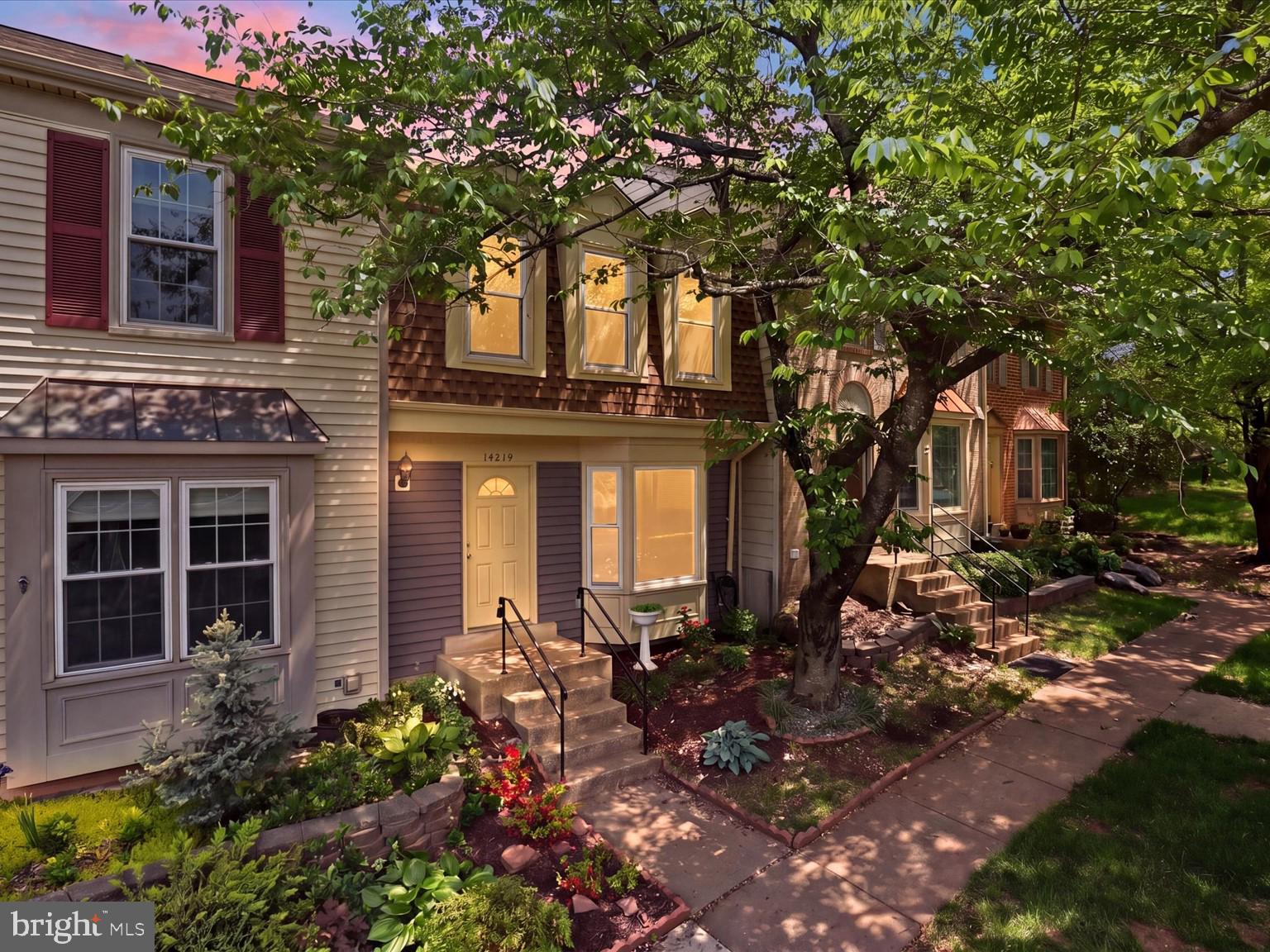 HERITAGE CROSSING - Residential