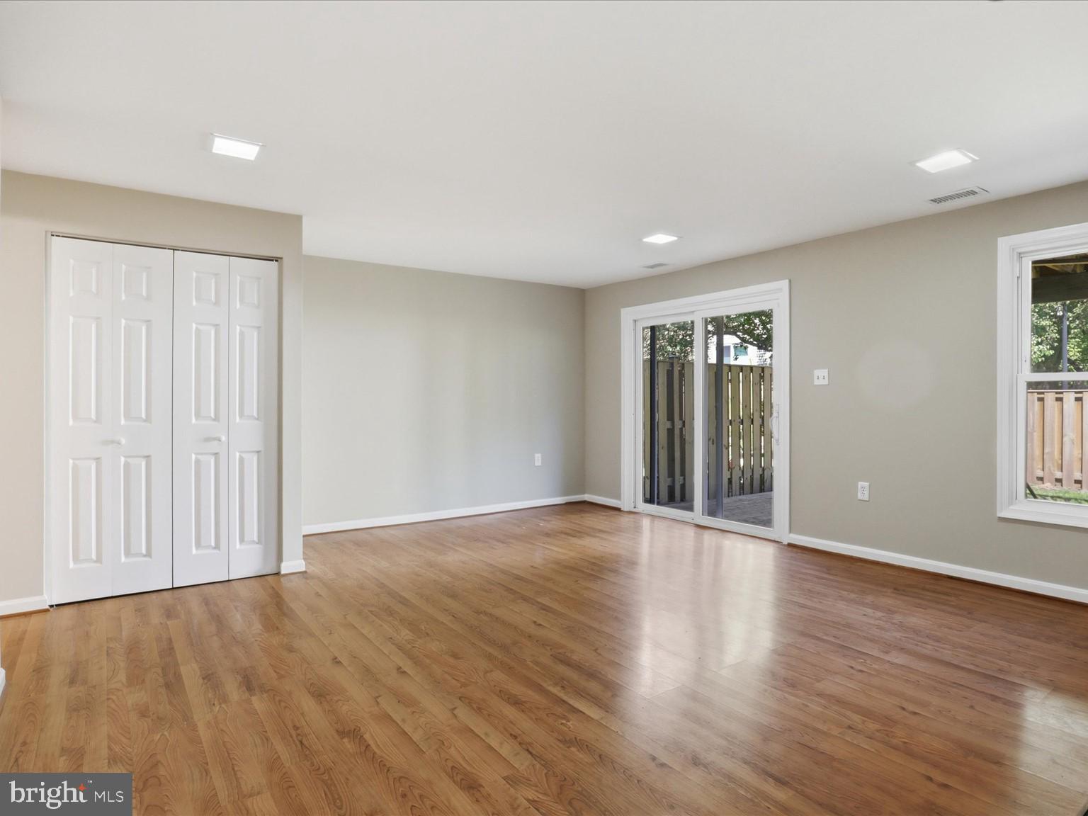 HERITAGE CROSSING - Residential