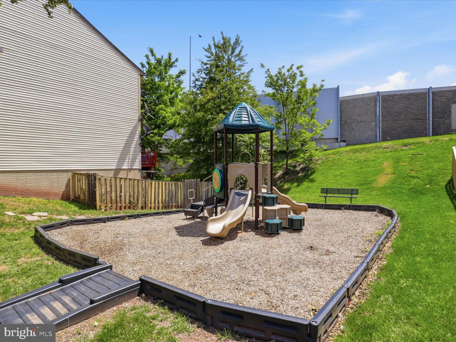 HERITAGE CROSSING - Residential