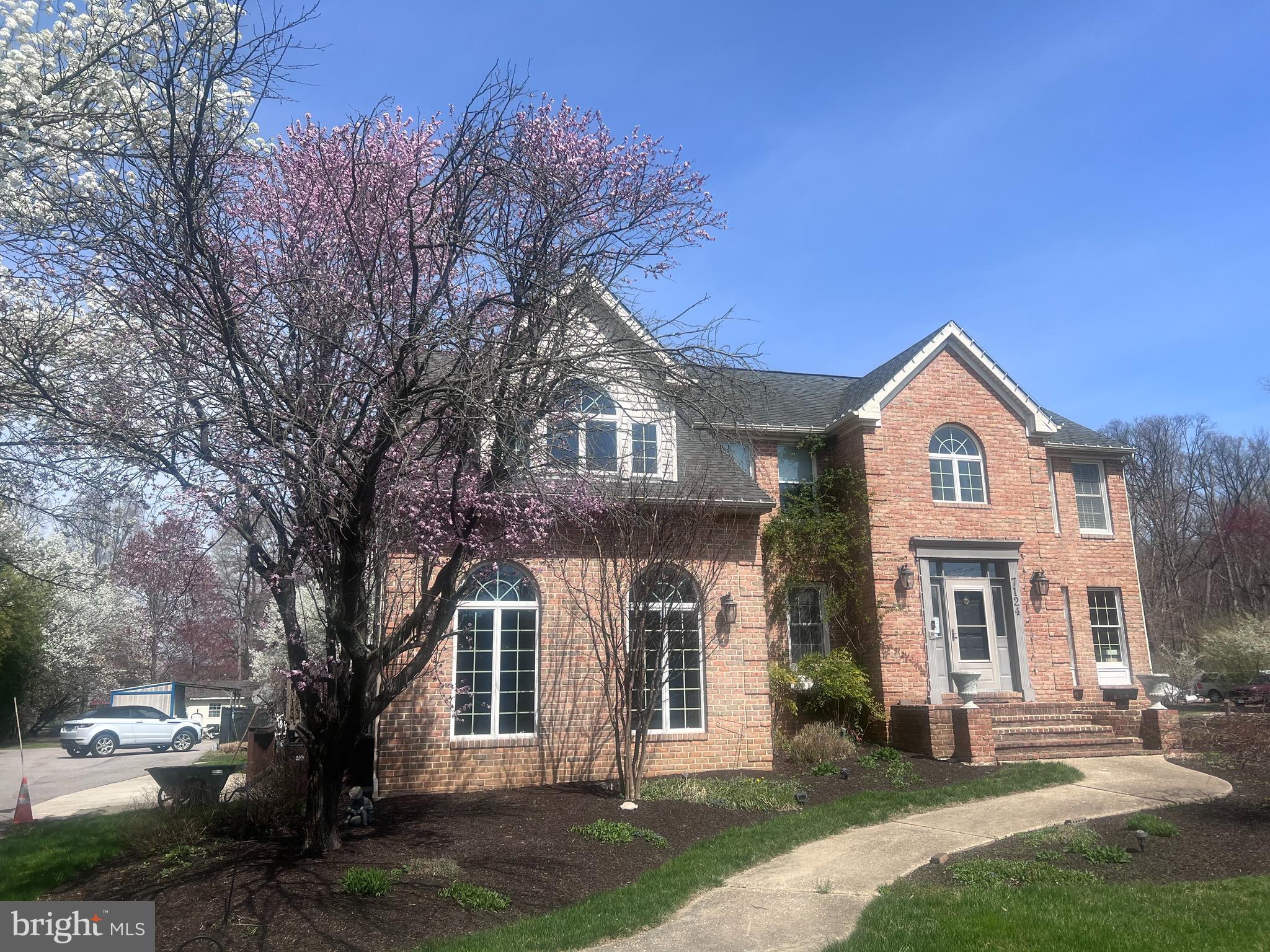7124 GRACES QUARTERS ROAD