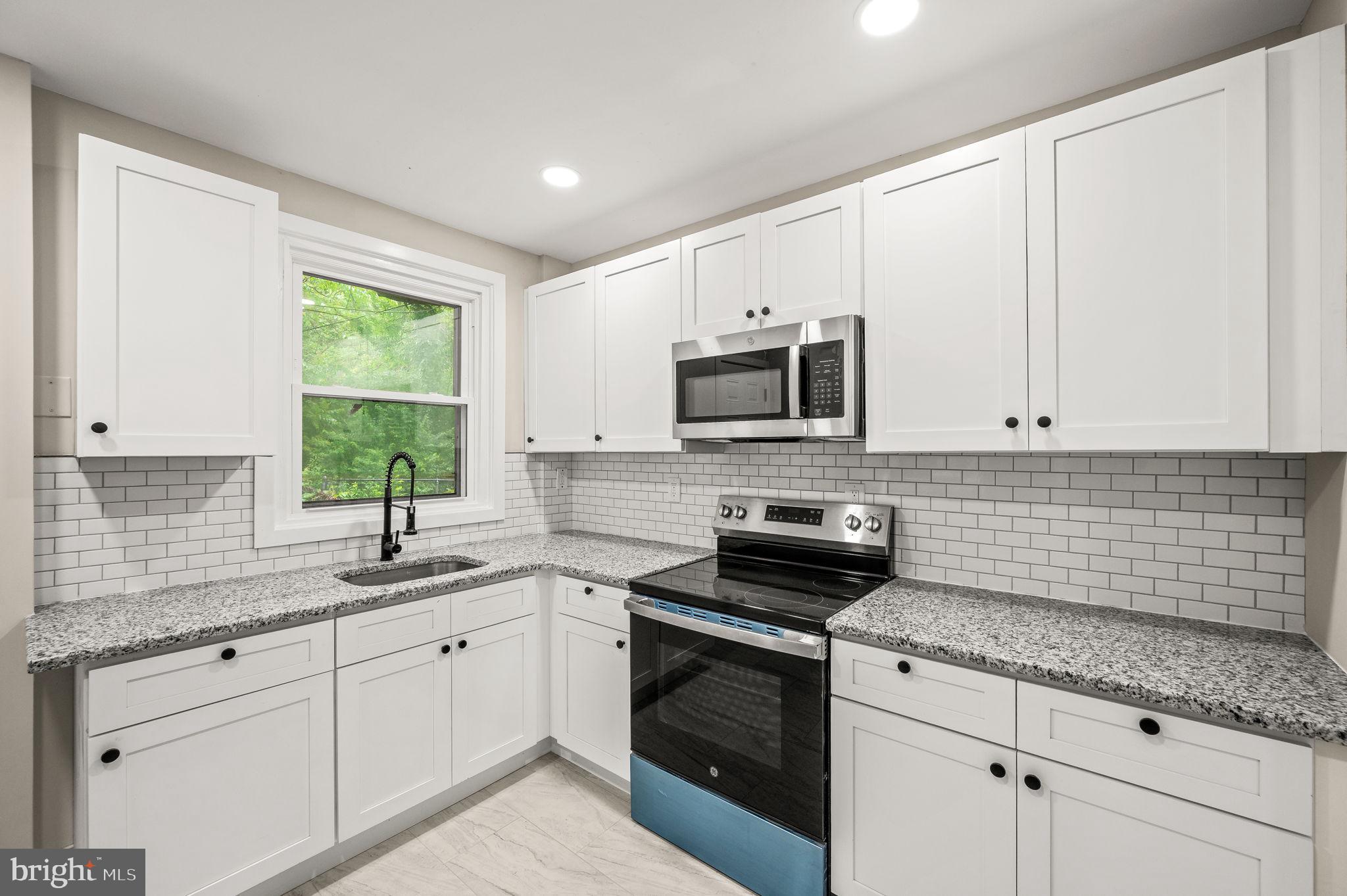 GERMANTOWN (EAST) - Residential Lease