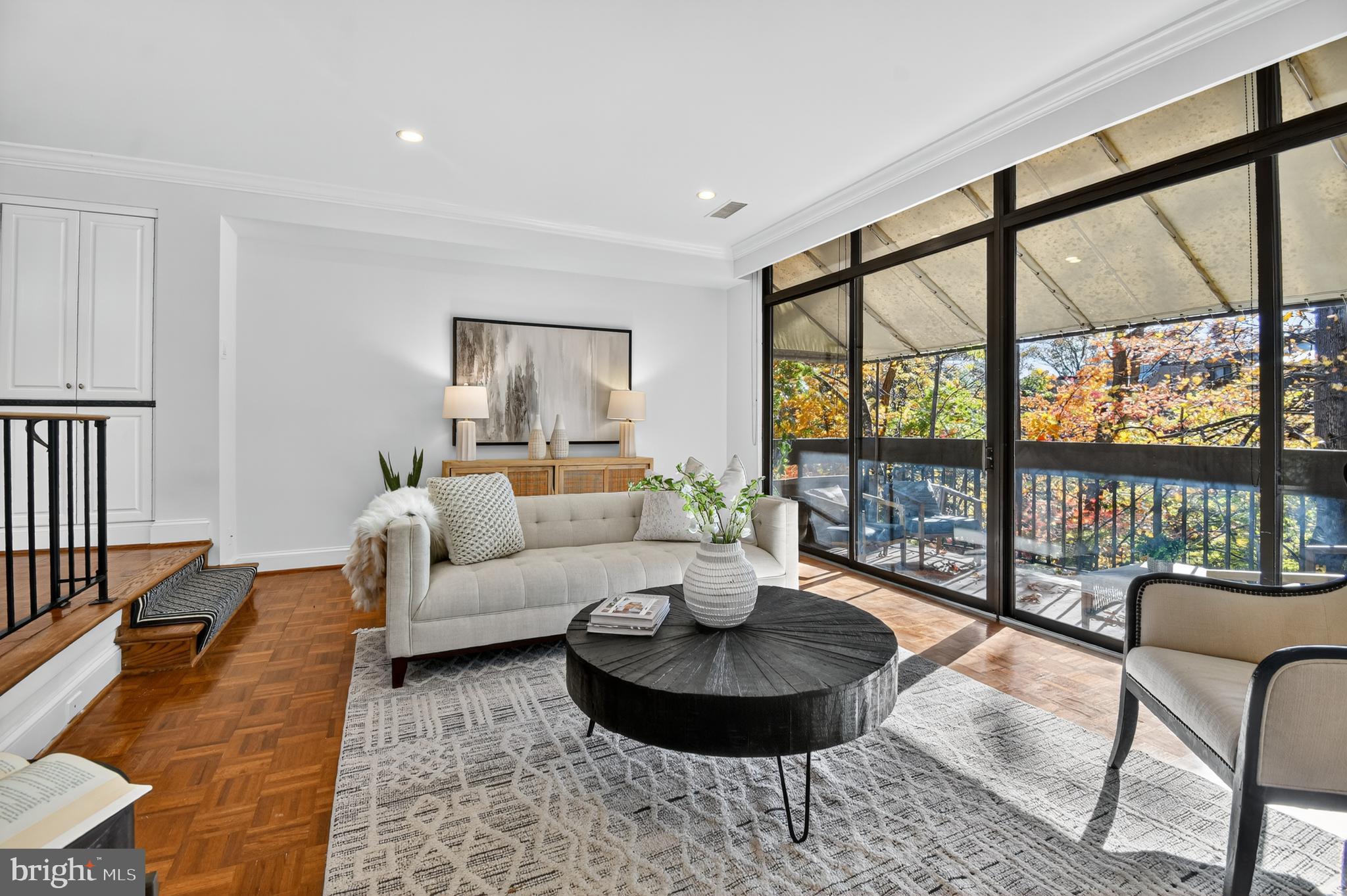 4924 SENTINEL DRIVE 2-406