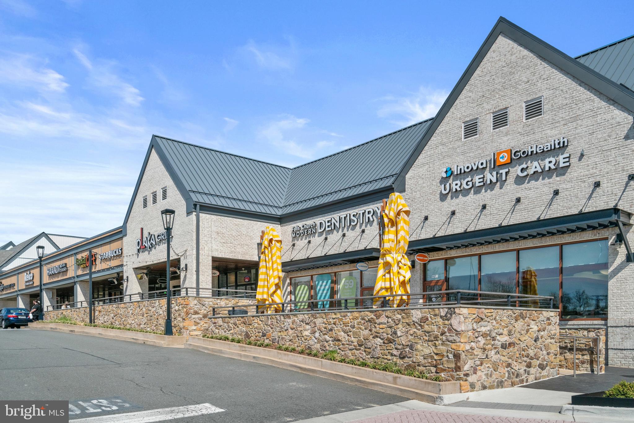 BROOKS SQUARE - Residential