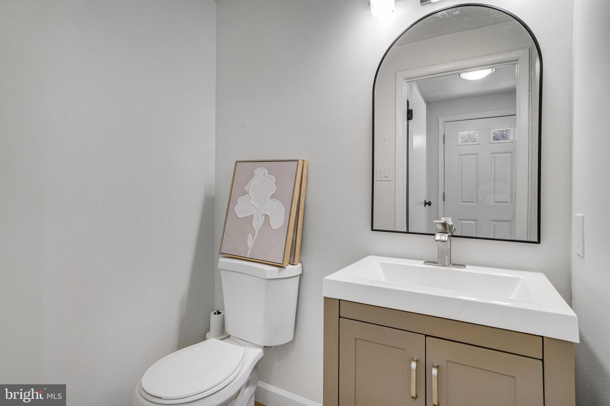 BROOKS SQUARE - Residential