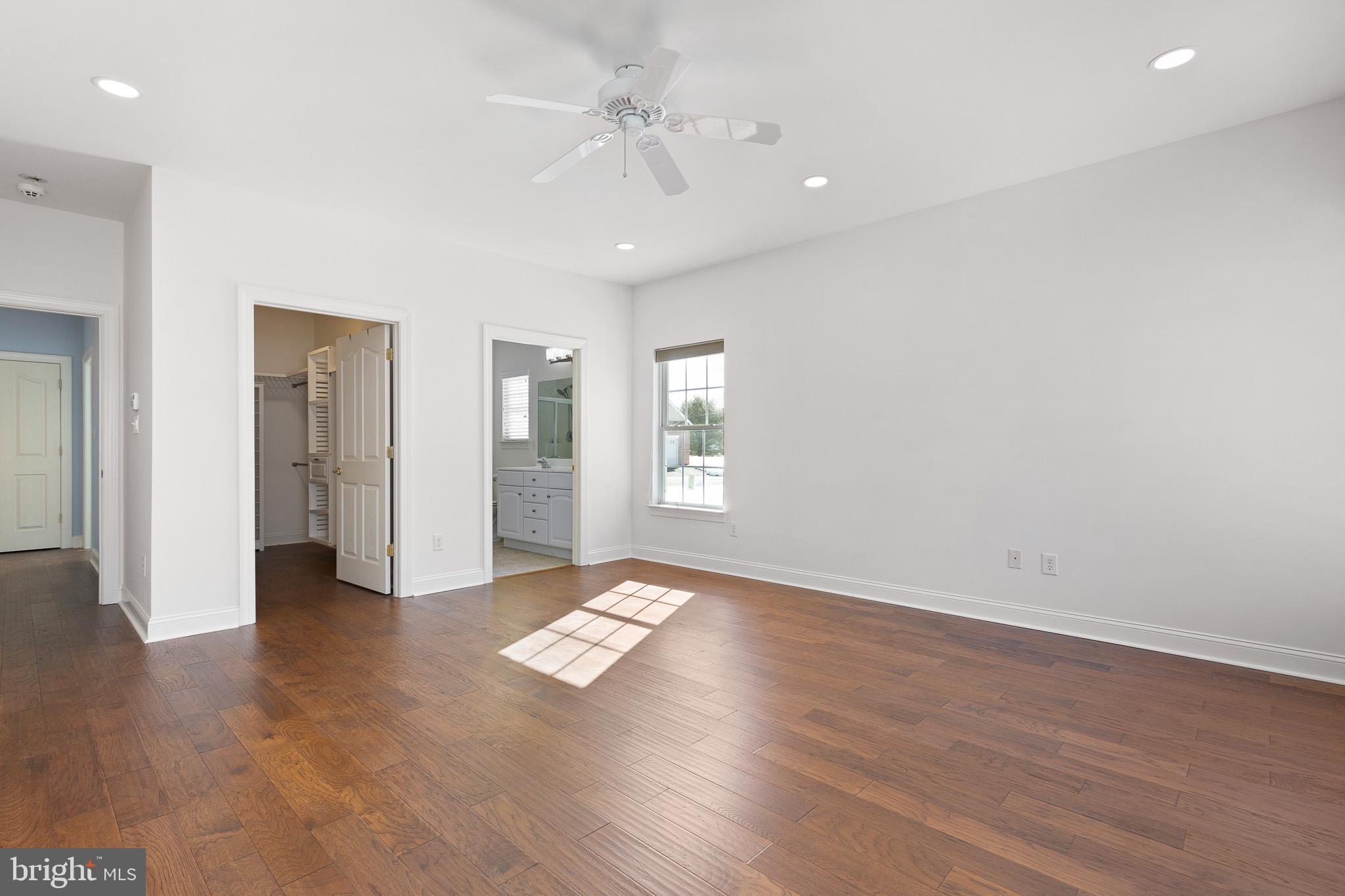 VILLAGE OF LONG CREE - Residential