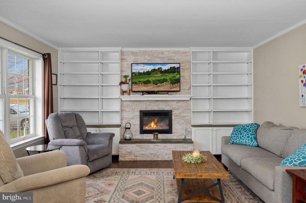 Photo of 121 Queen Annes Way, Ephrata, PA 17522 (MLS # PALA2048190)