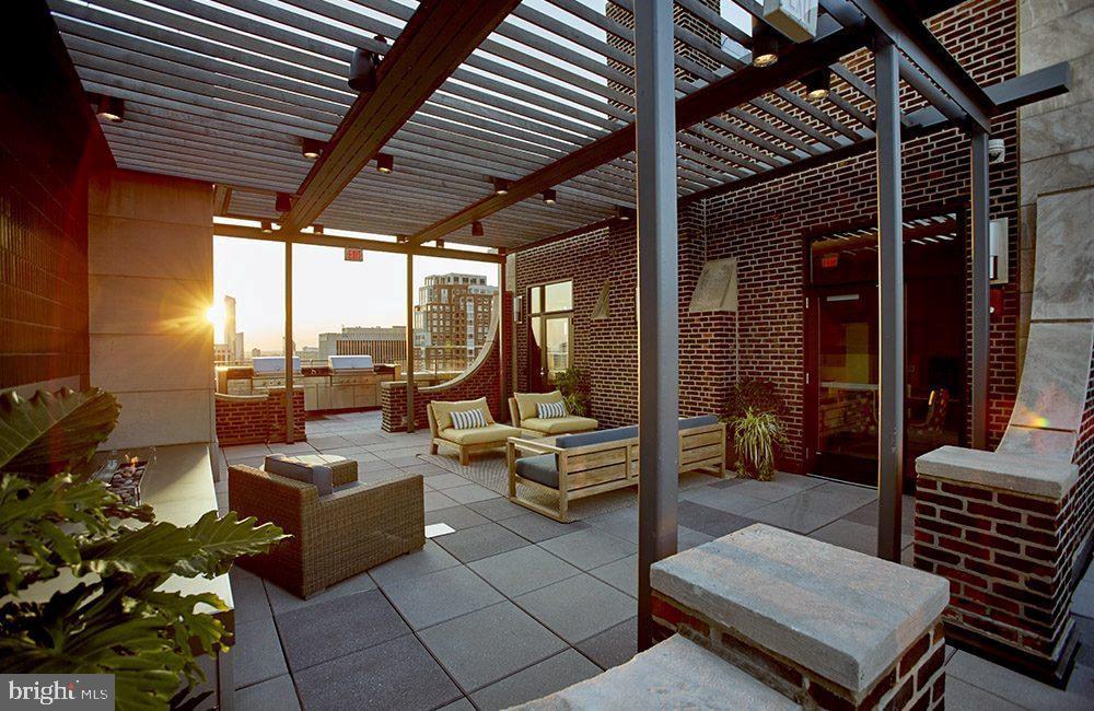 RITTENHOUSE SQUARE - Residential Lease