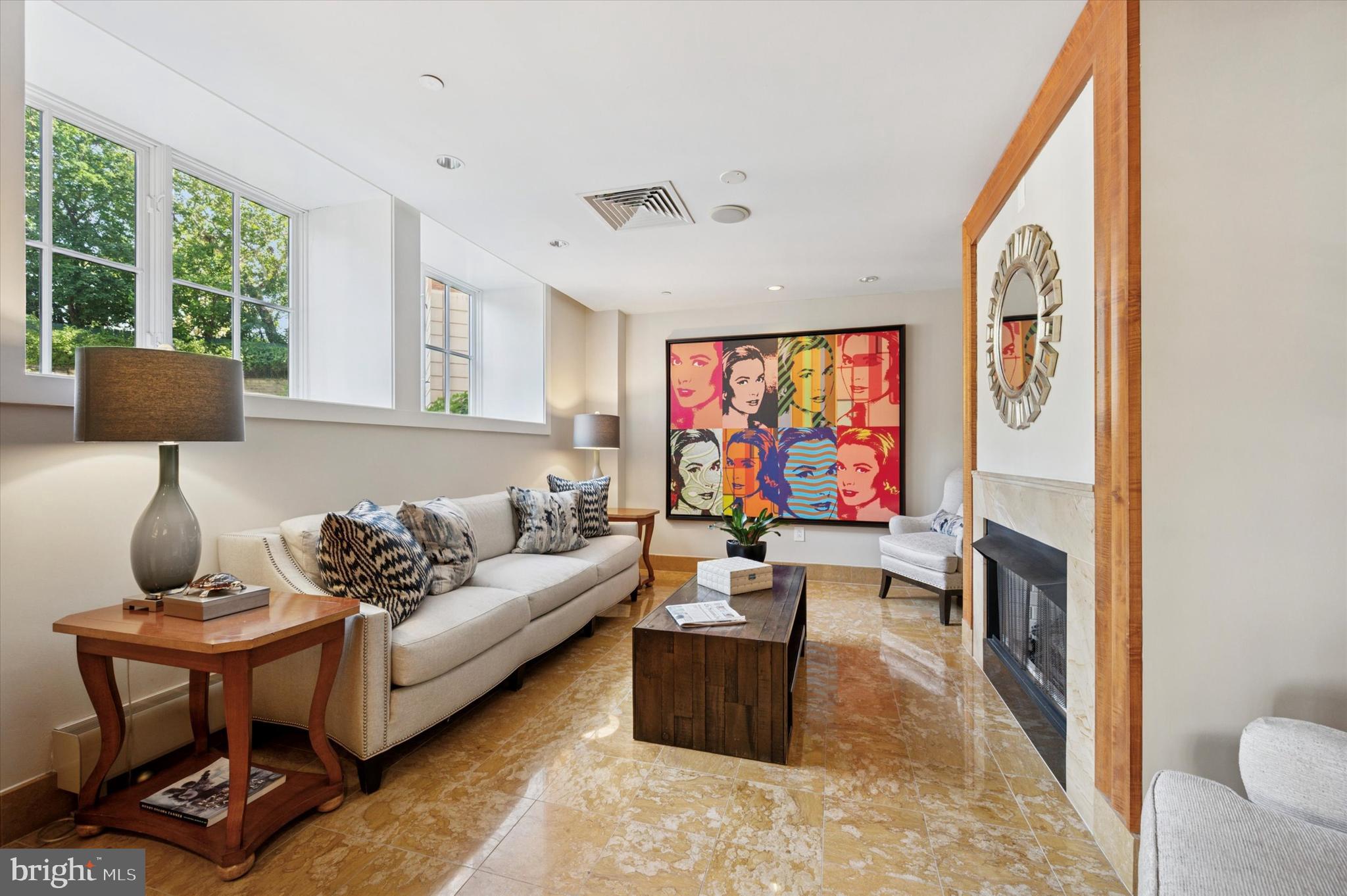 CORINTHIAN - Residential