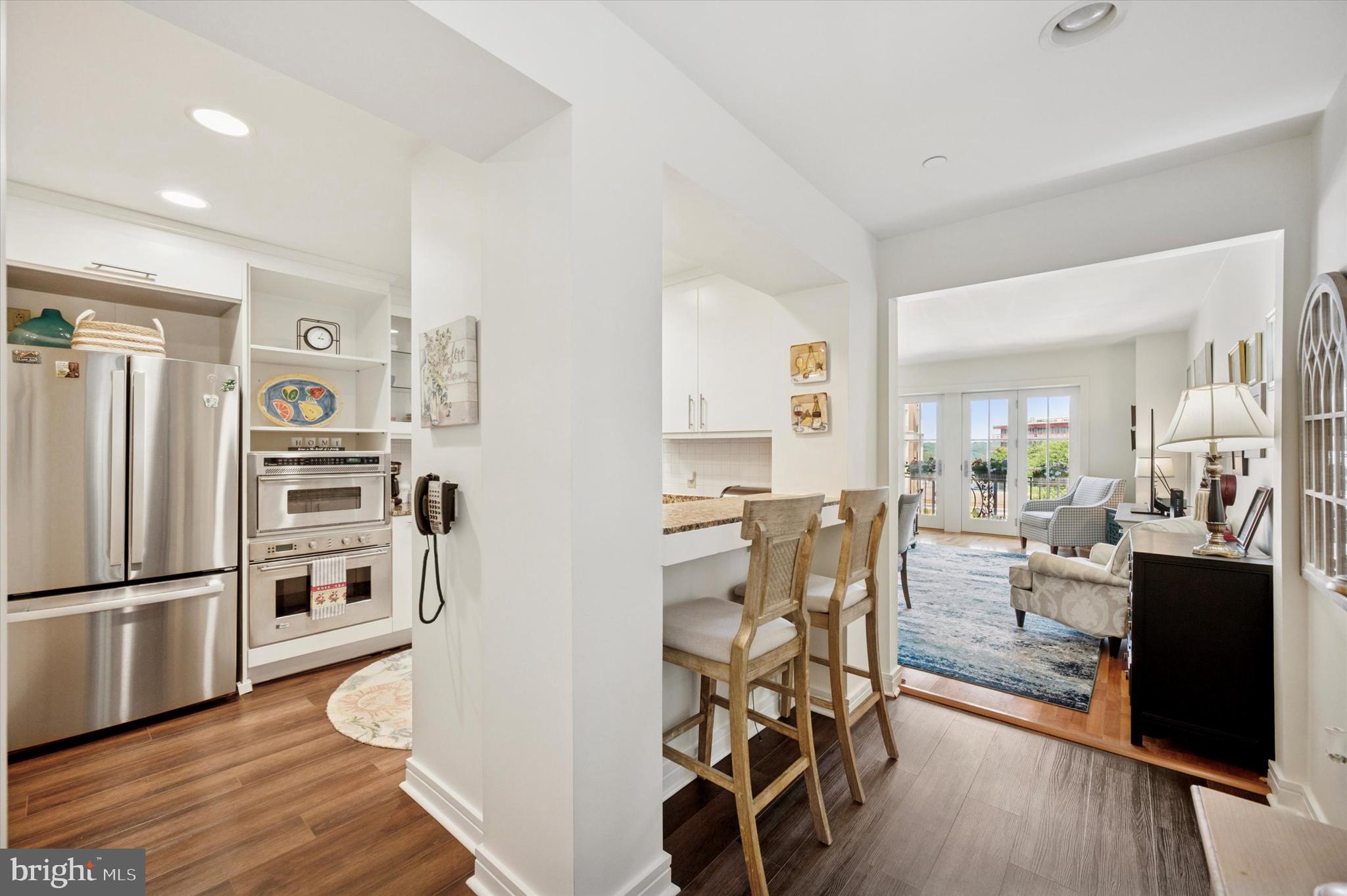 CORINTHIAN - Residential