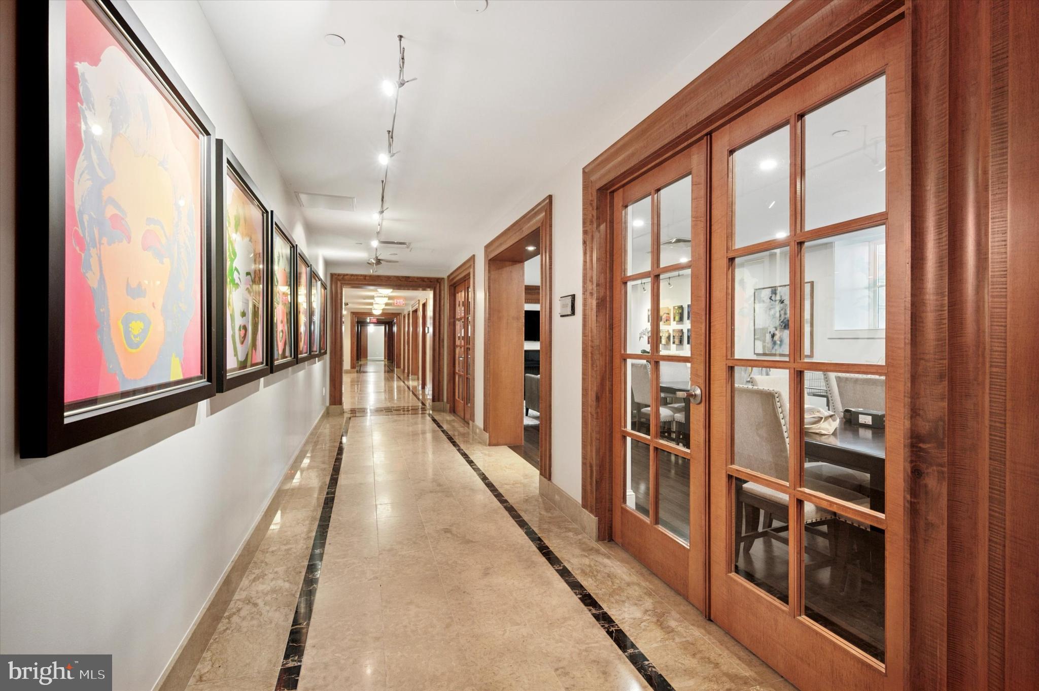 CORINTHIAN - Residential