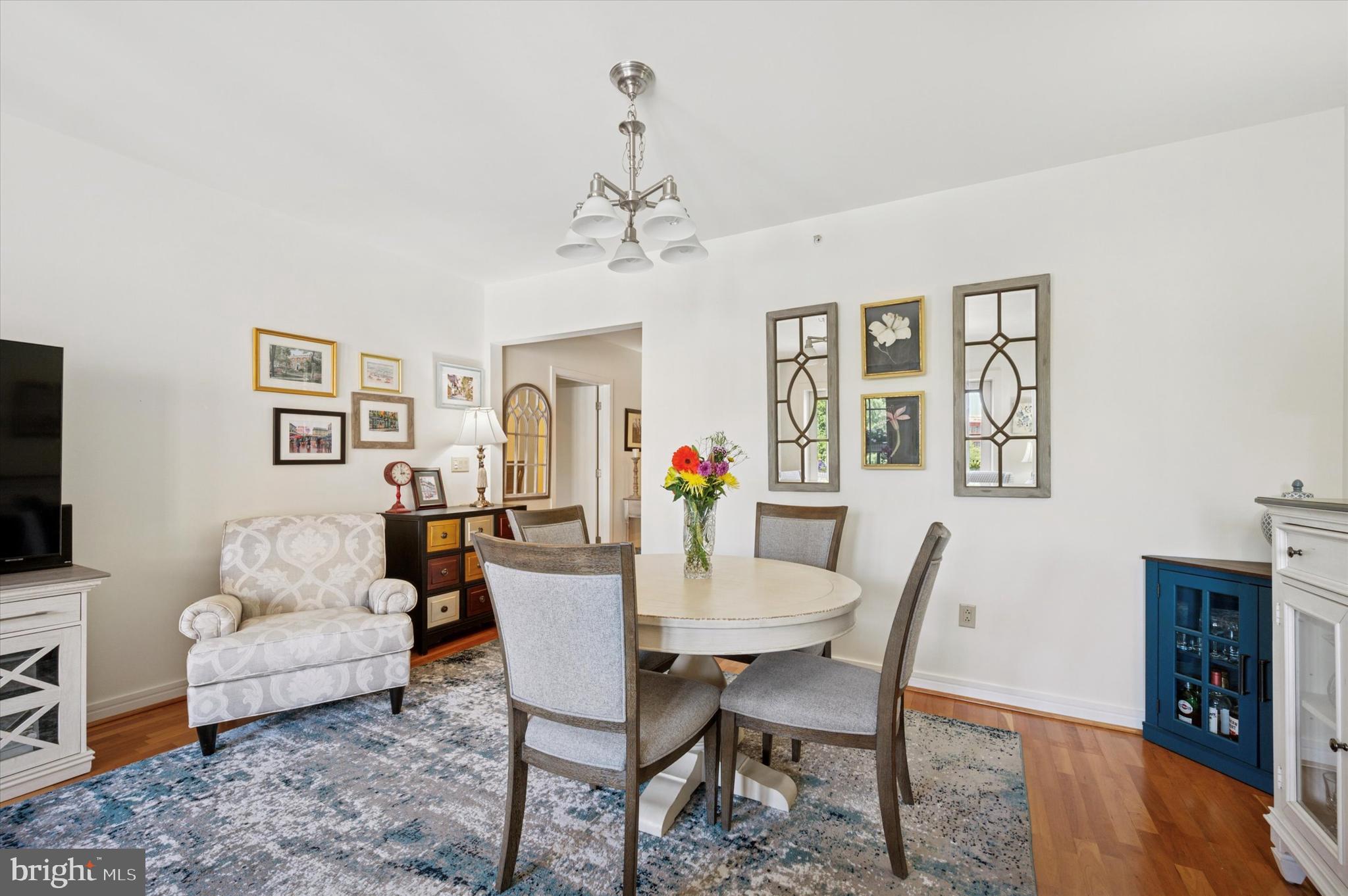 CORINTHIAN - Residential