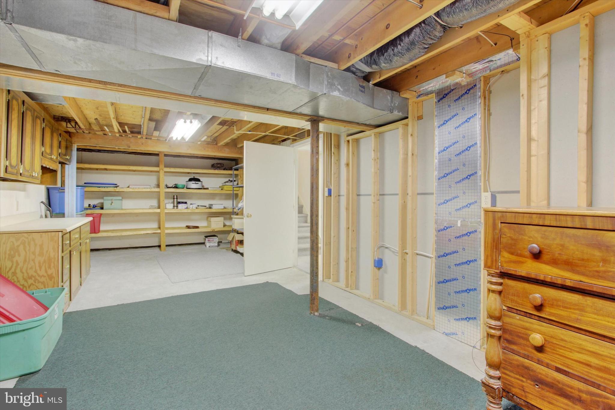 LAKE HERITAGE - Residential