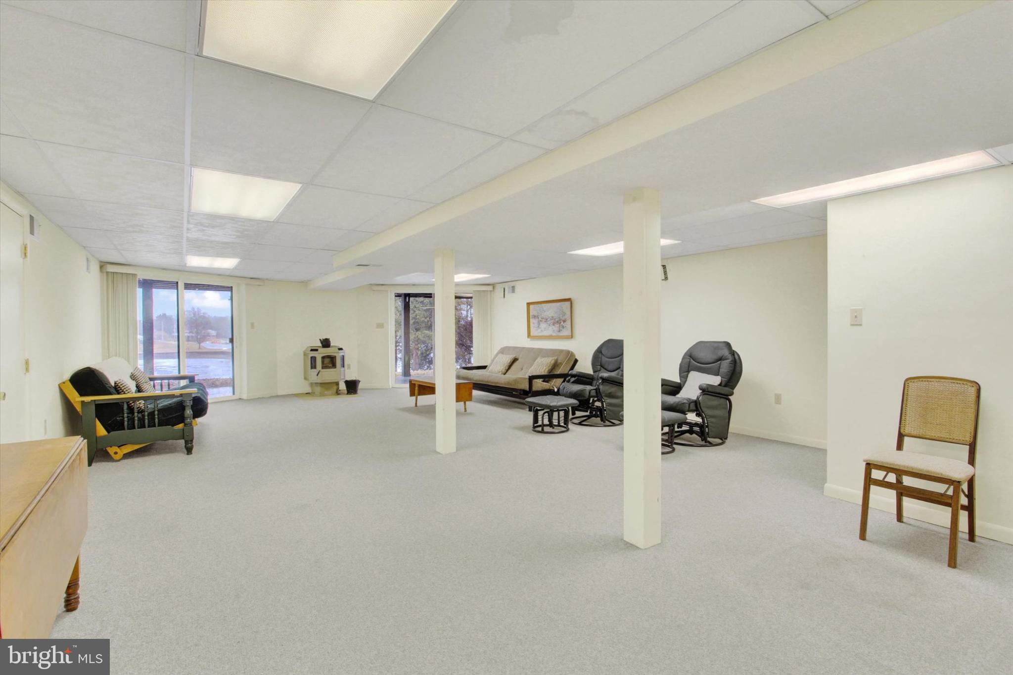 LAKE HERITAGE - Residential