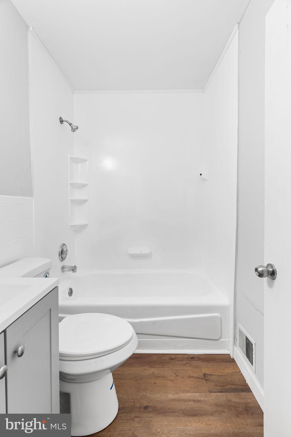 CHESTER CITY - Residential