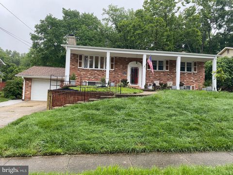 1736 RHODESIA AVENUE FORT WASHINGTON MD 20744