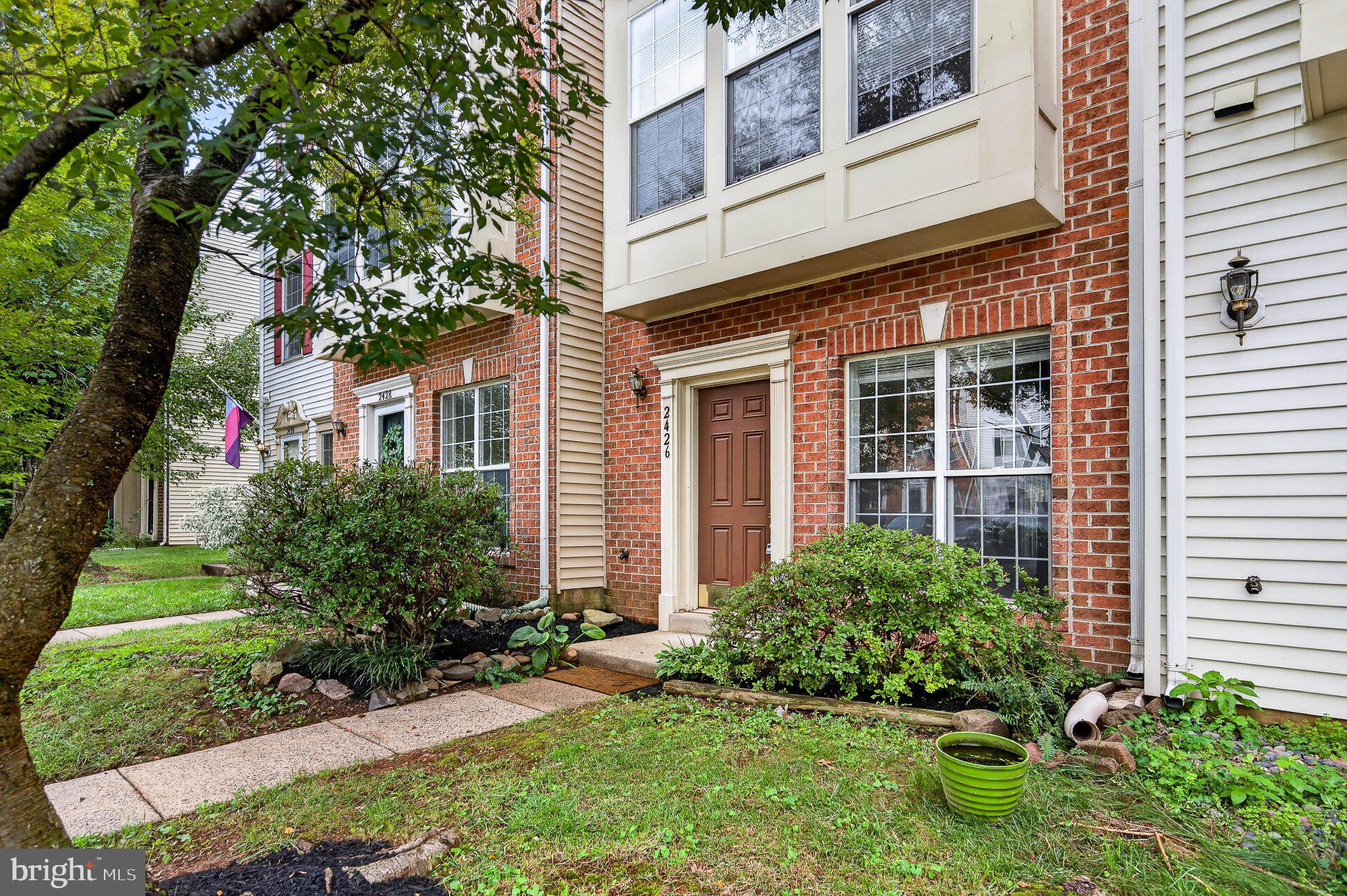 2426 CORN CRIB COURT