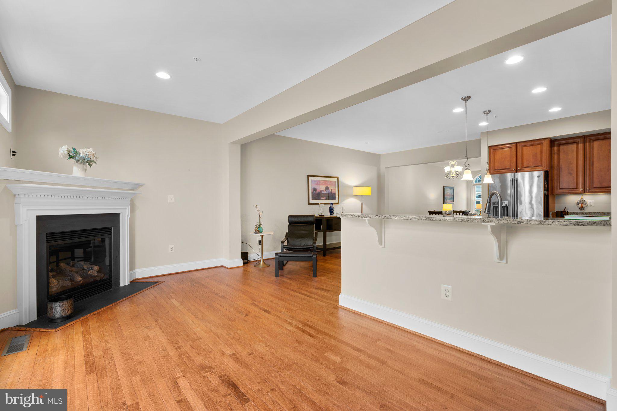 DEEP CREEK VILLAGE - Residential