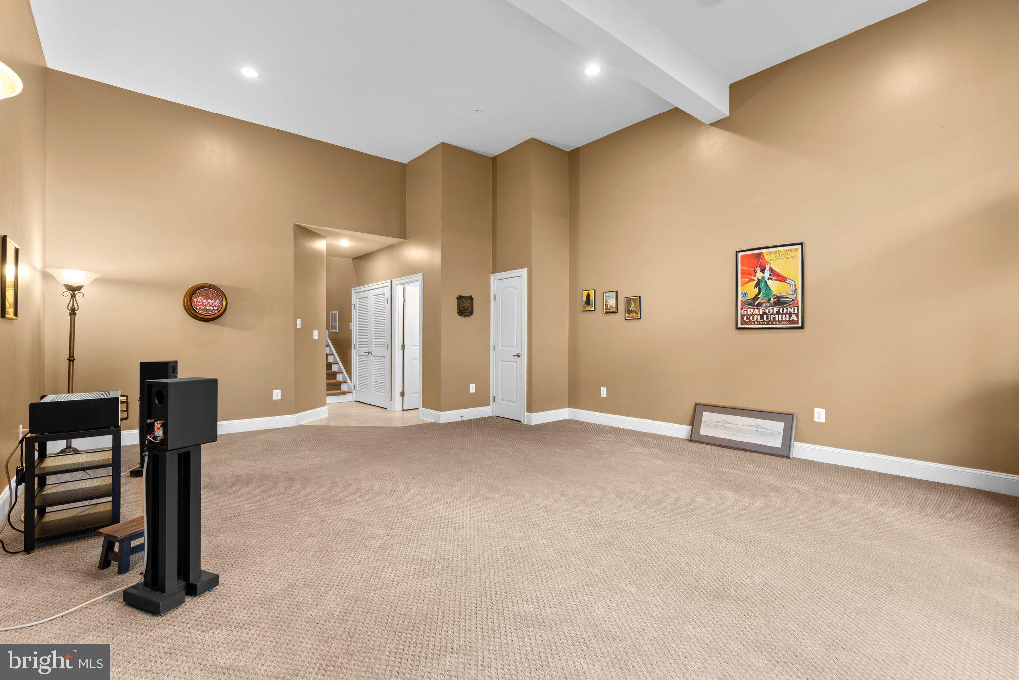 DEEP CREEK VILLAGE - Residential