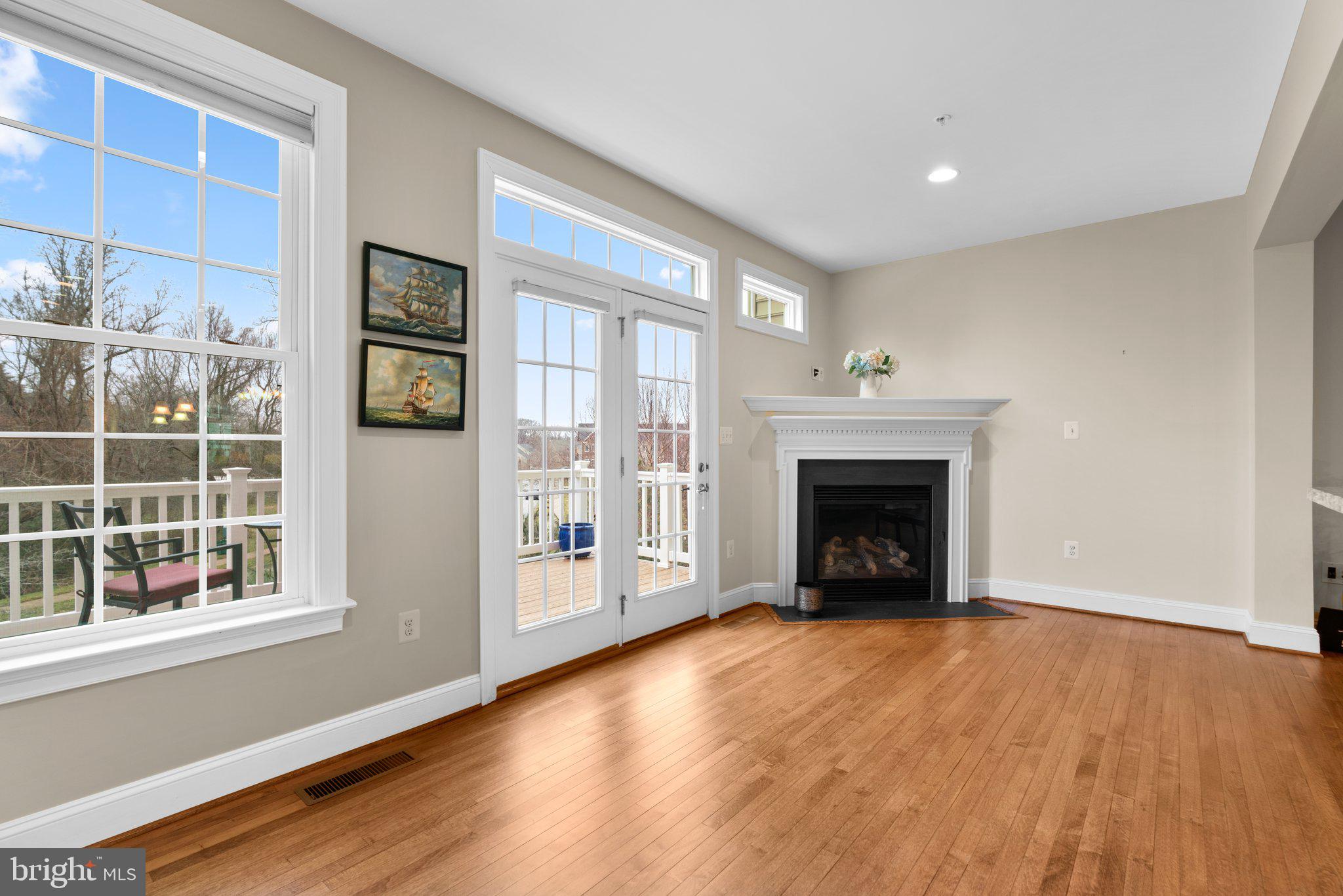 DEEP CREEK VILLAGE - Residential