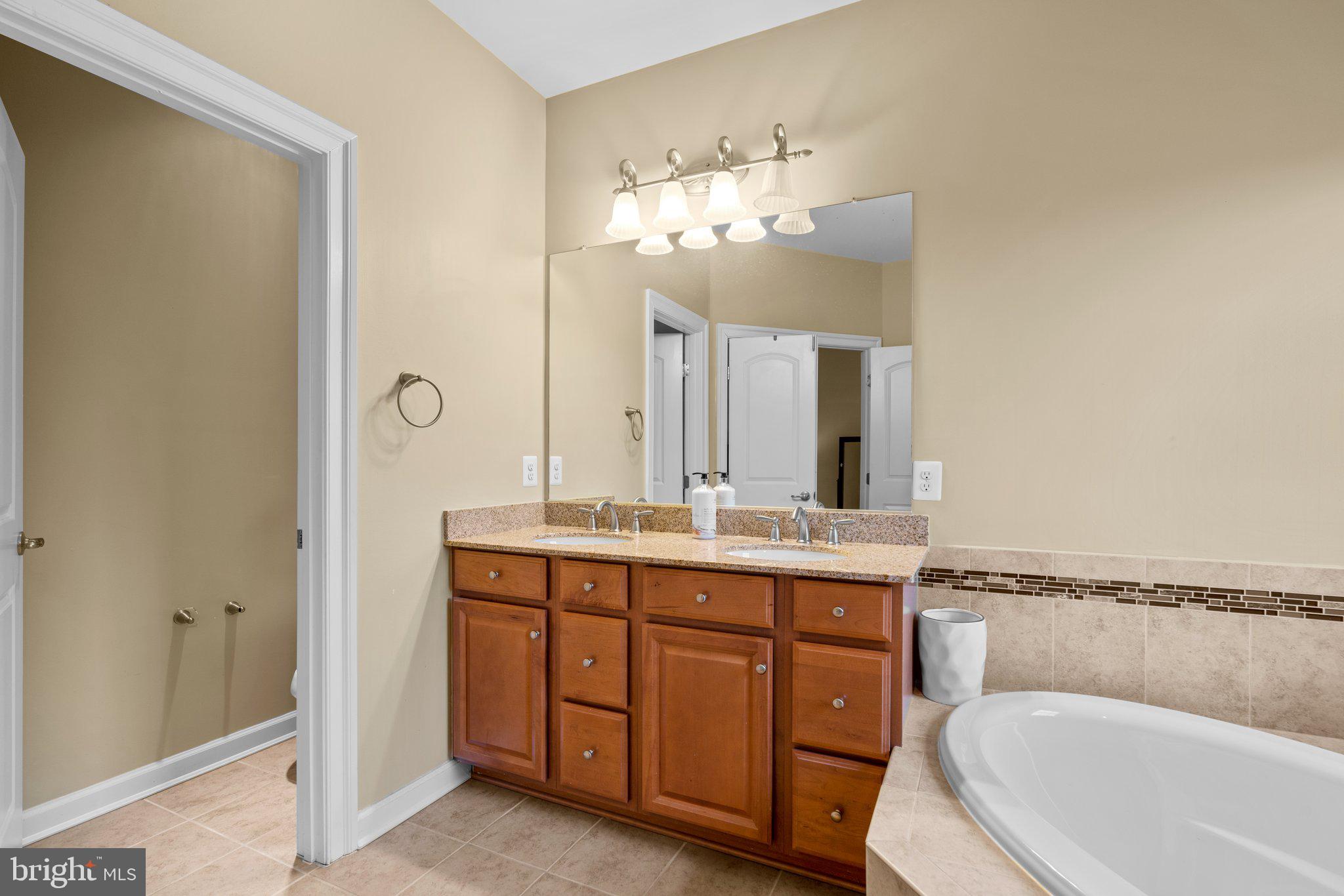 DEEP CREEK VILLAGE - Residential