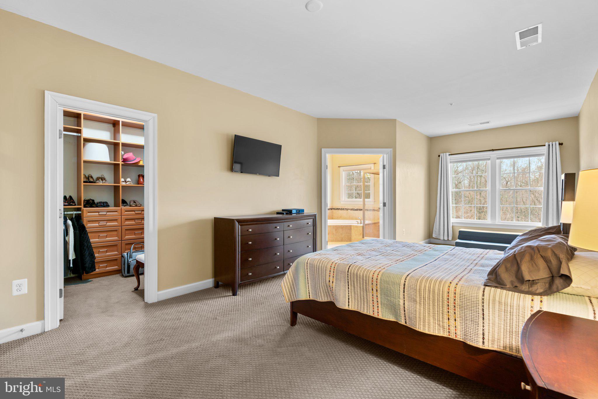 DEEP CREEK VILLAGE - Residential