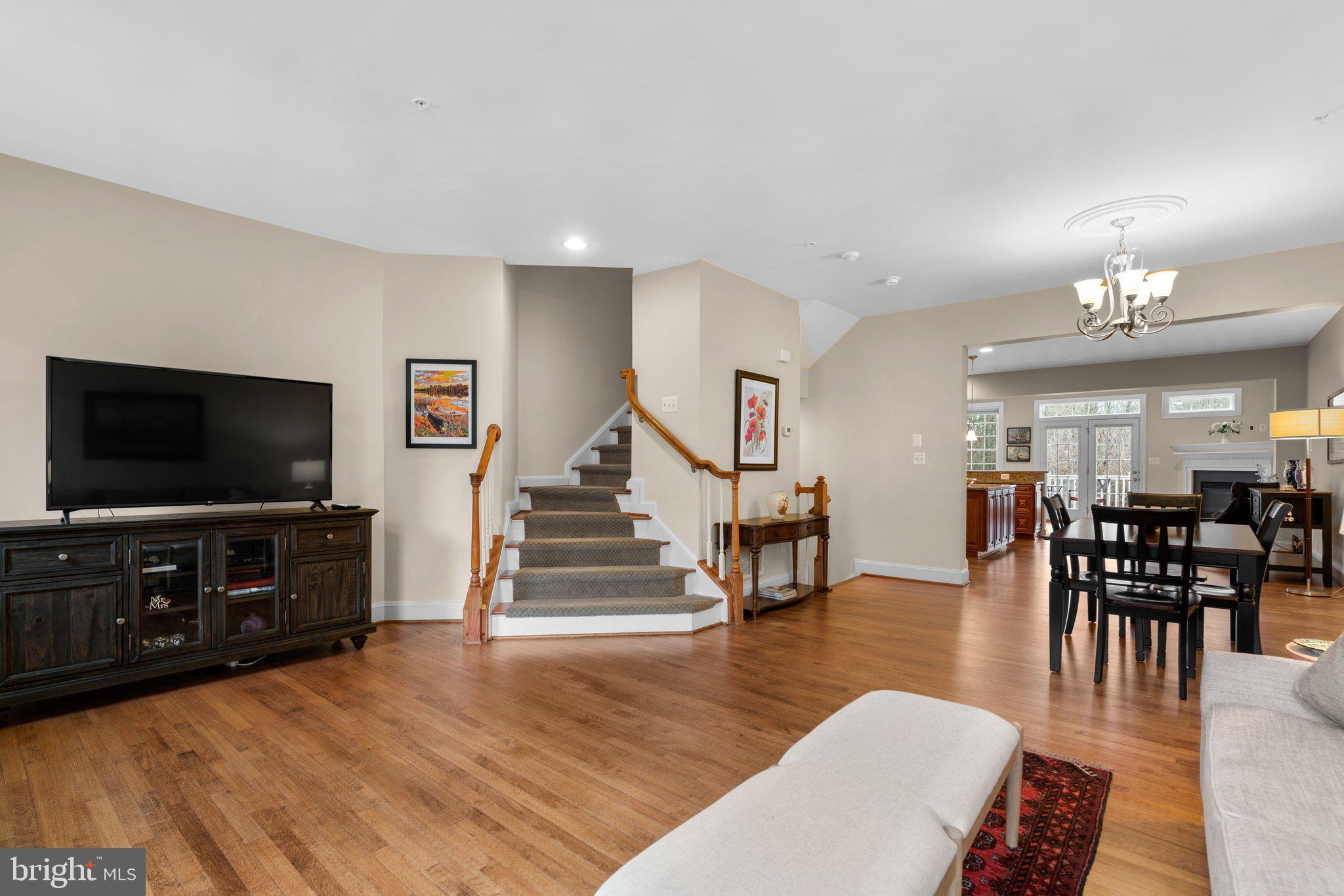 DEEP CREEK VILLAGE - Residential