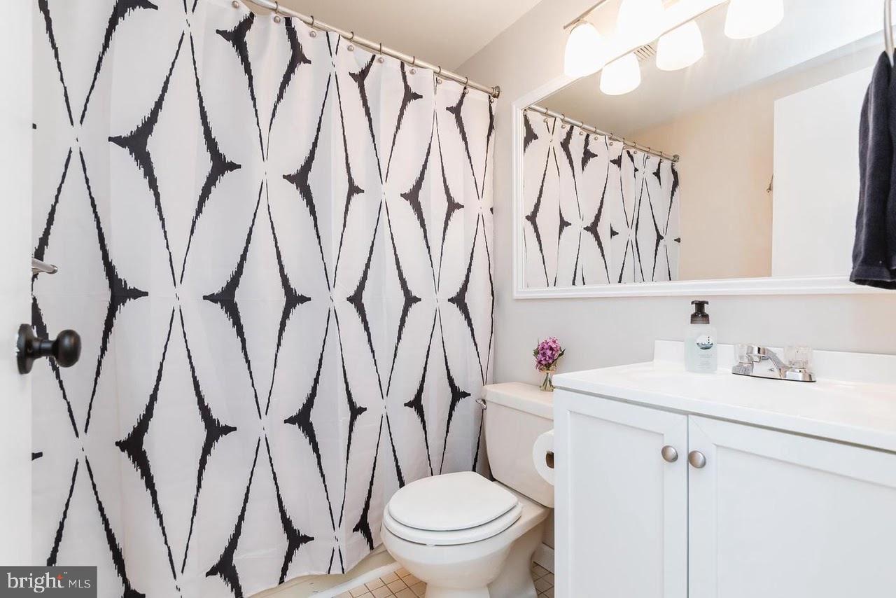 BELMONT - Residential Lease