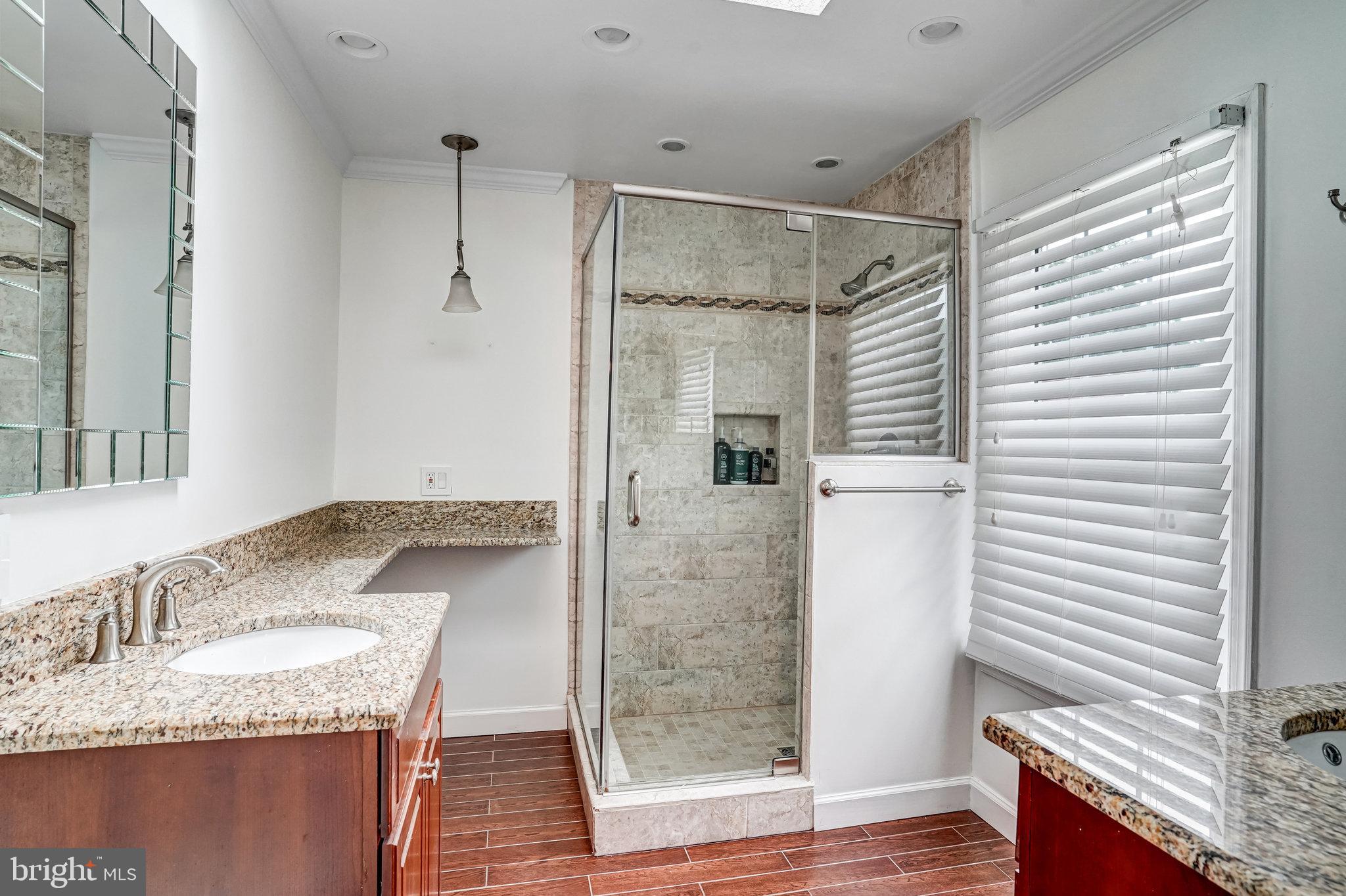 AFTON GLEN - Residential