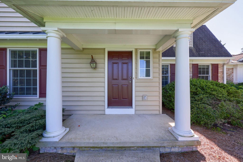 Photo of 141 Green Acre Road, LITITZ, PA 17543 (MLS # PALA2089744)