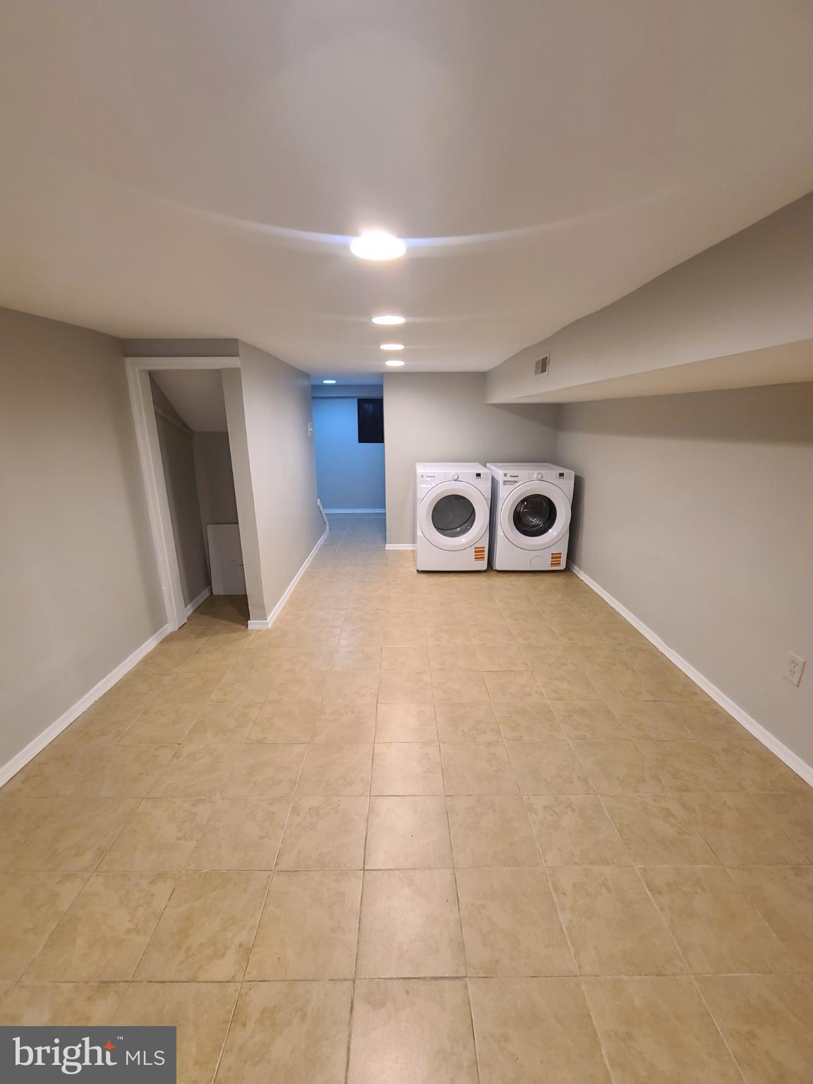 WEST PHILADELPHIA - Residential Lease