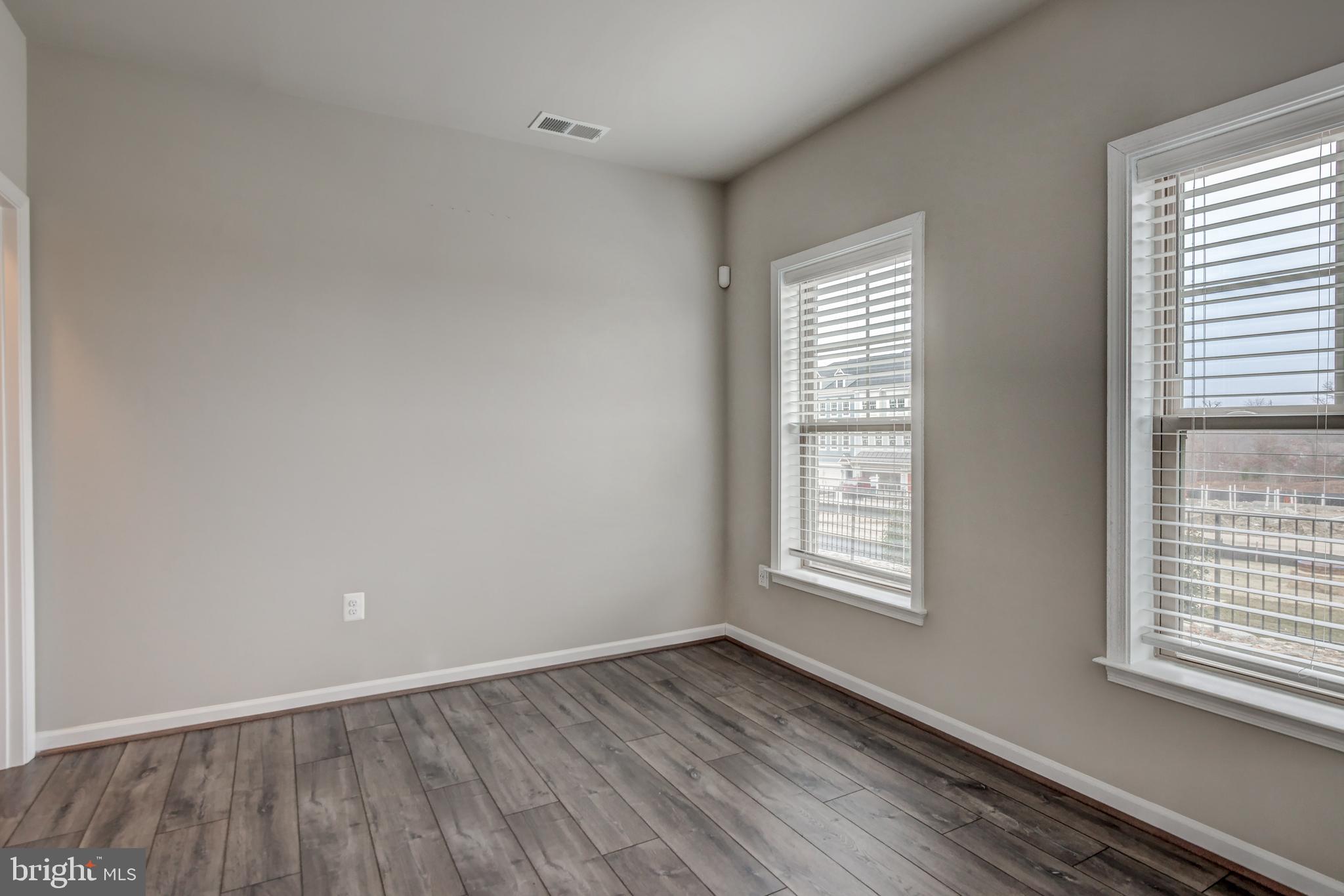 TRAVILAH STATION - Residential Lease