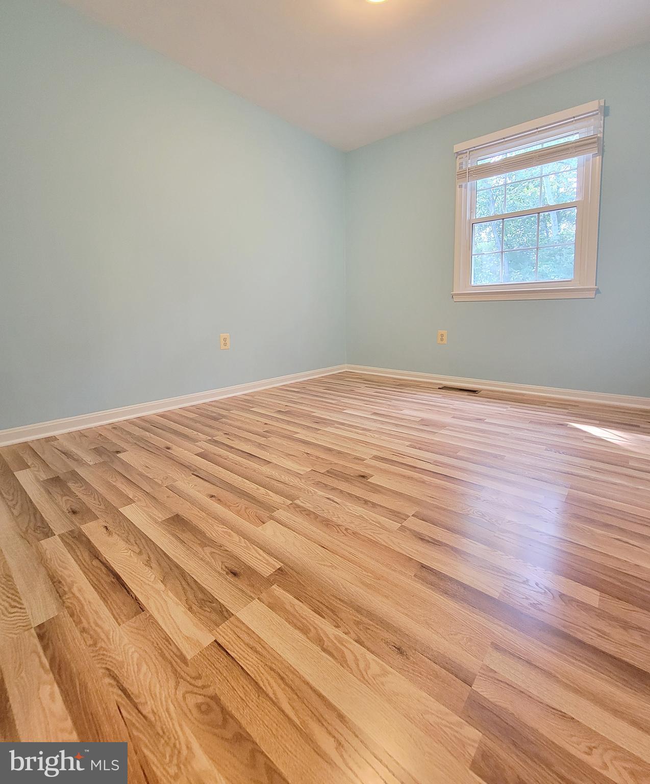 SARATOGA TOWNHOUSES - Residential Lease