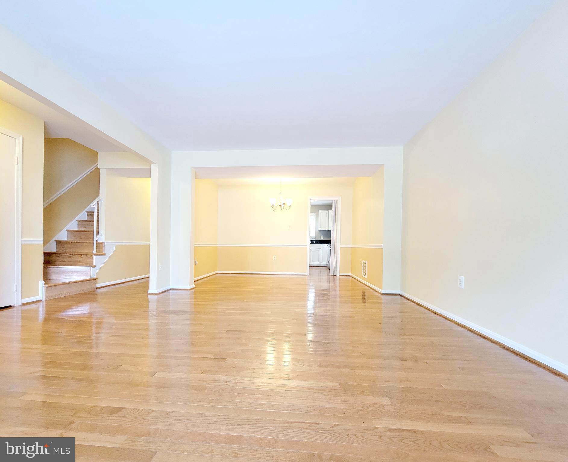 SARATOGA TOWNHOUSES - Residential Lease