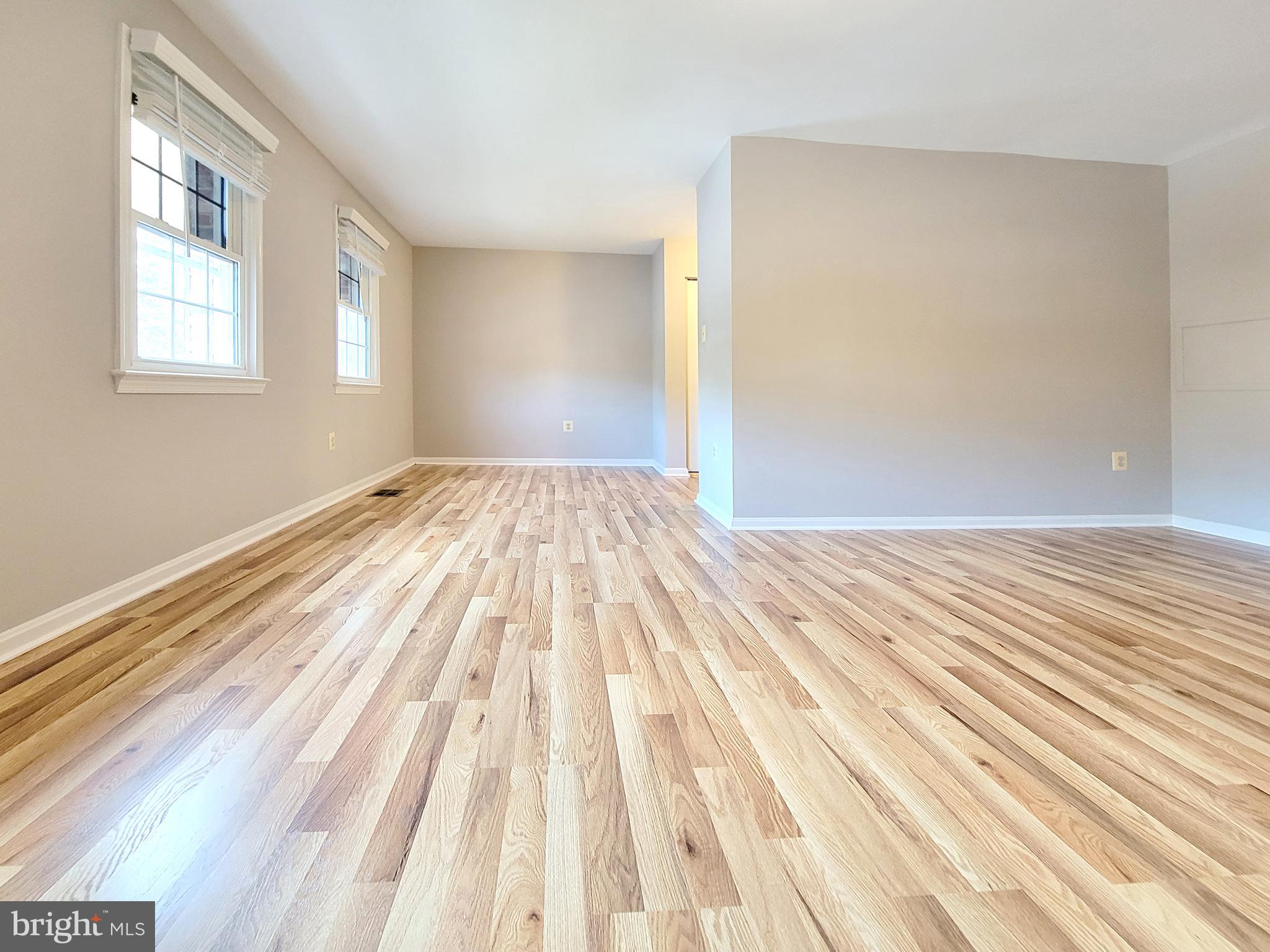 SARATOGA TOWNHOUSES - Residential Lease