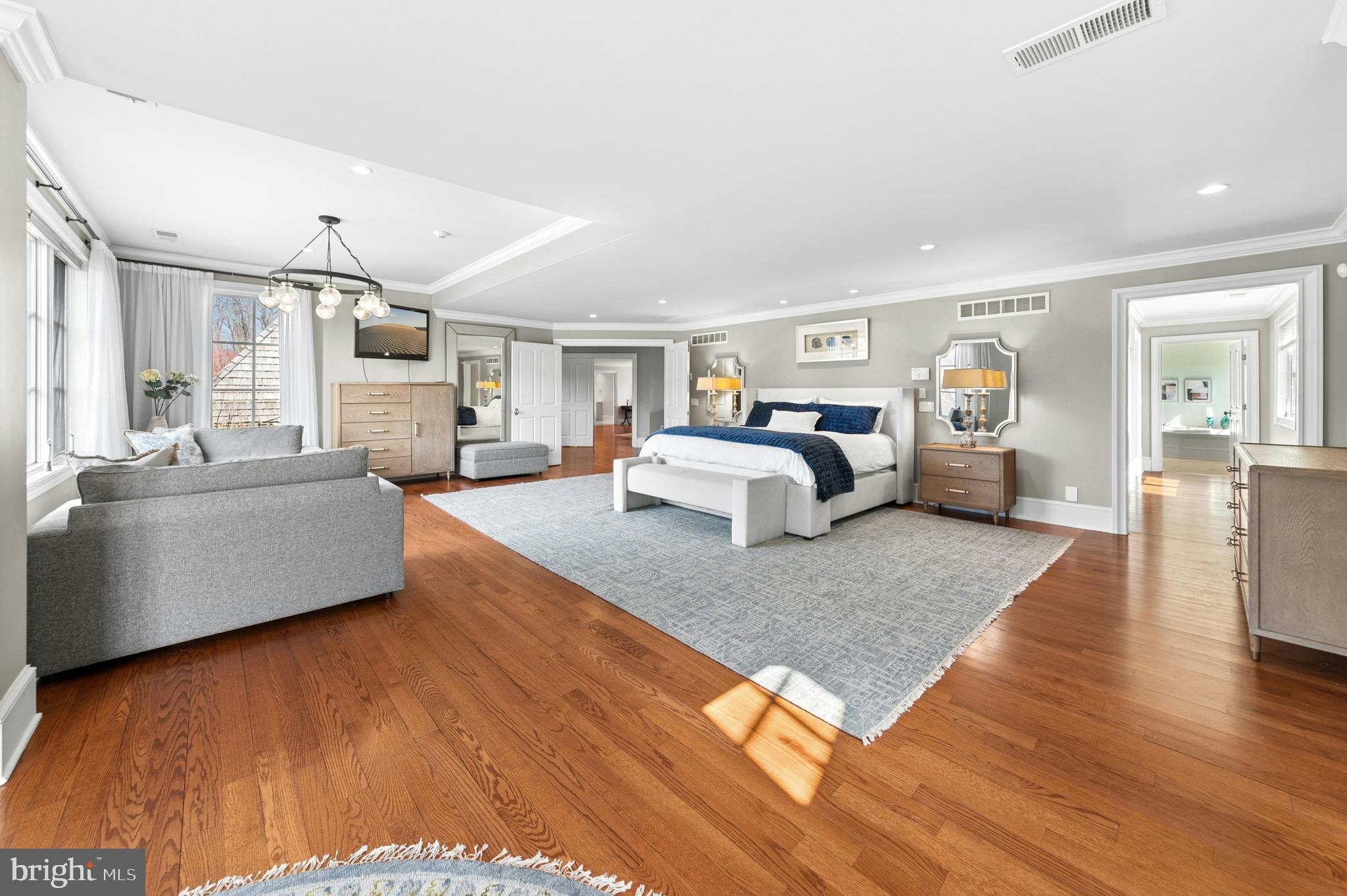 NEWPORT RIDGE - Residential