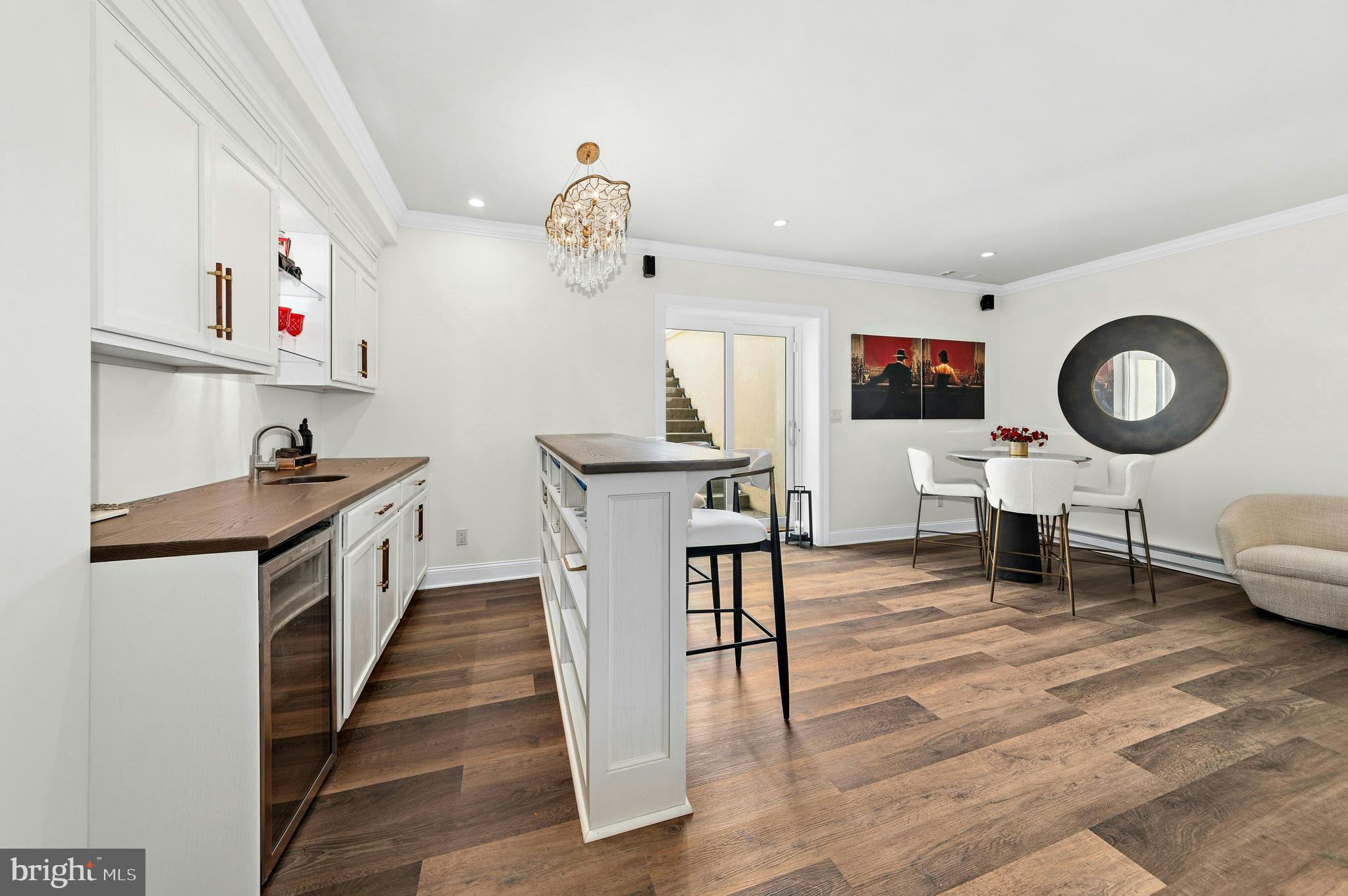 NEWPORT RIDGE - Residential