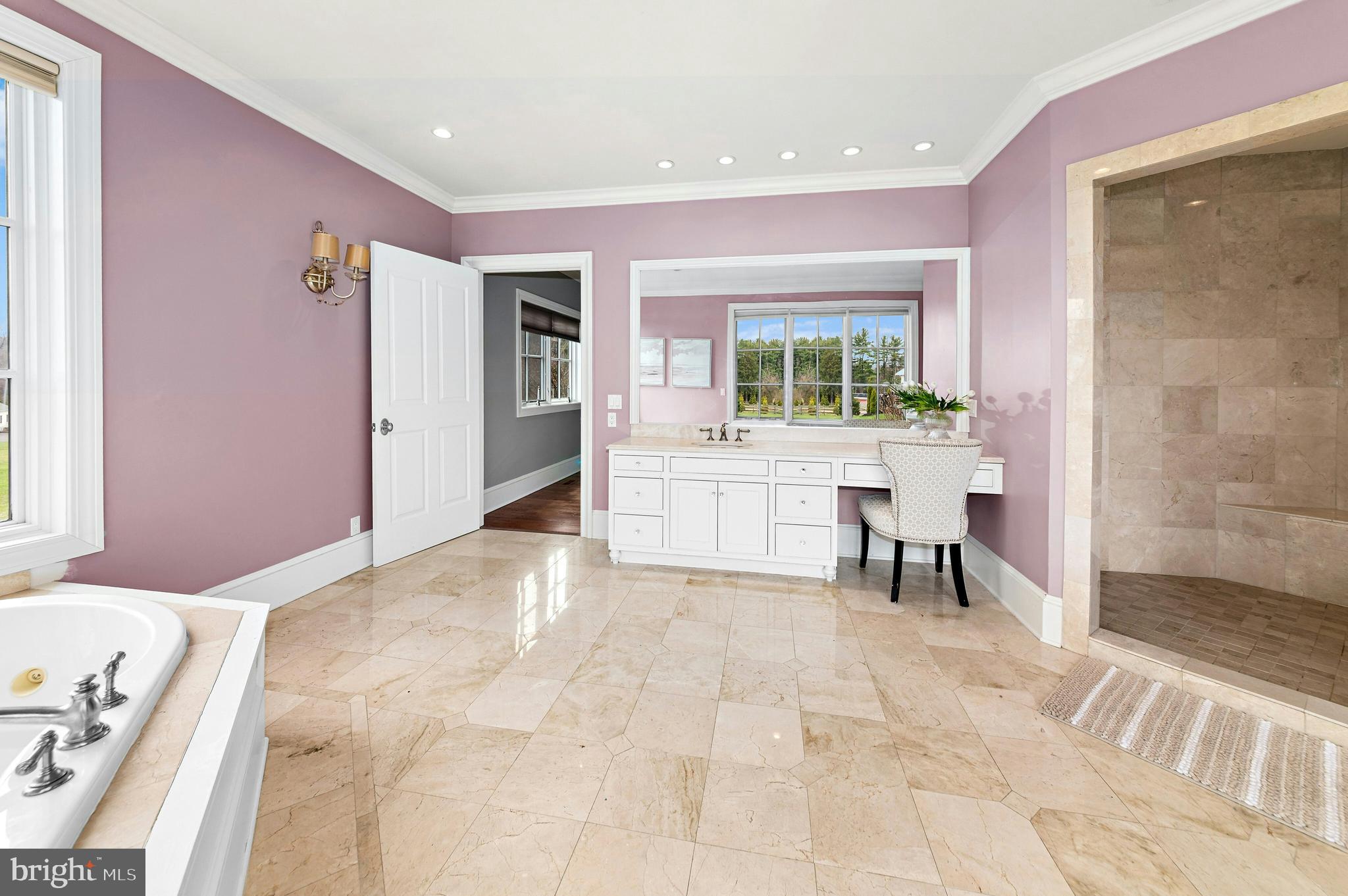 NEWPORT RIDGE - Residential