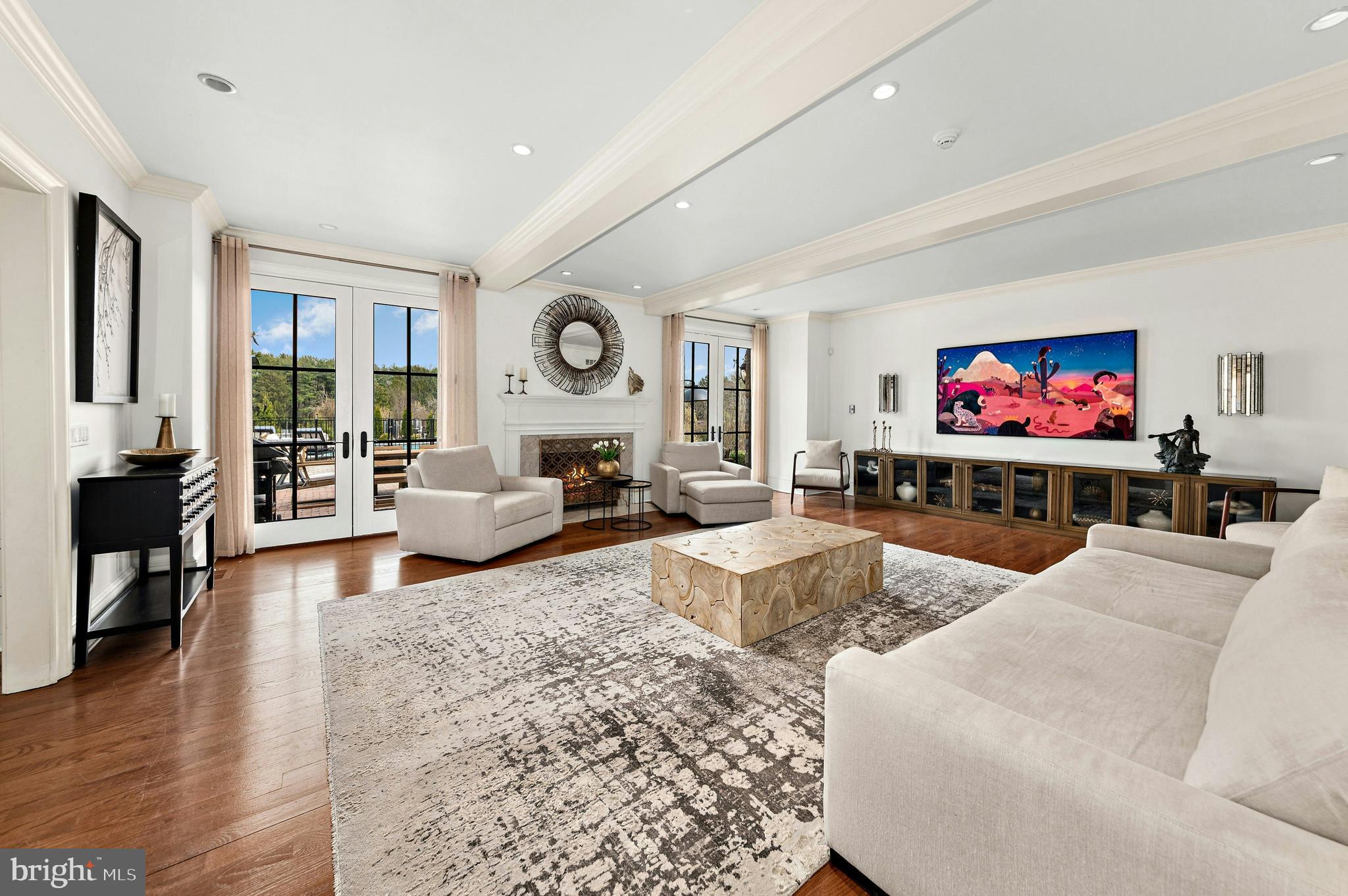 NEWPORT RIDGE - Residential