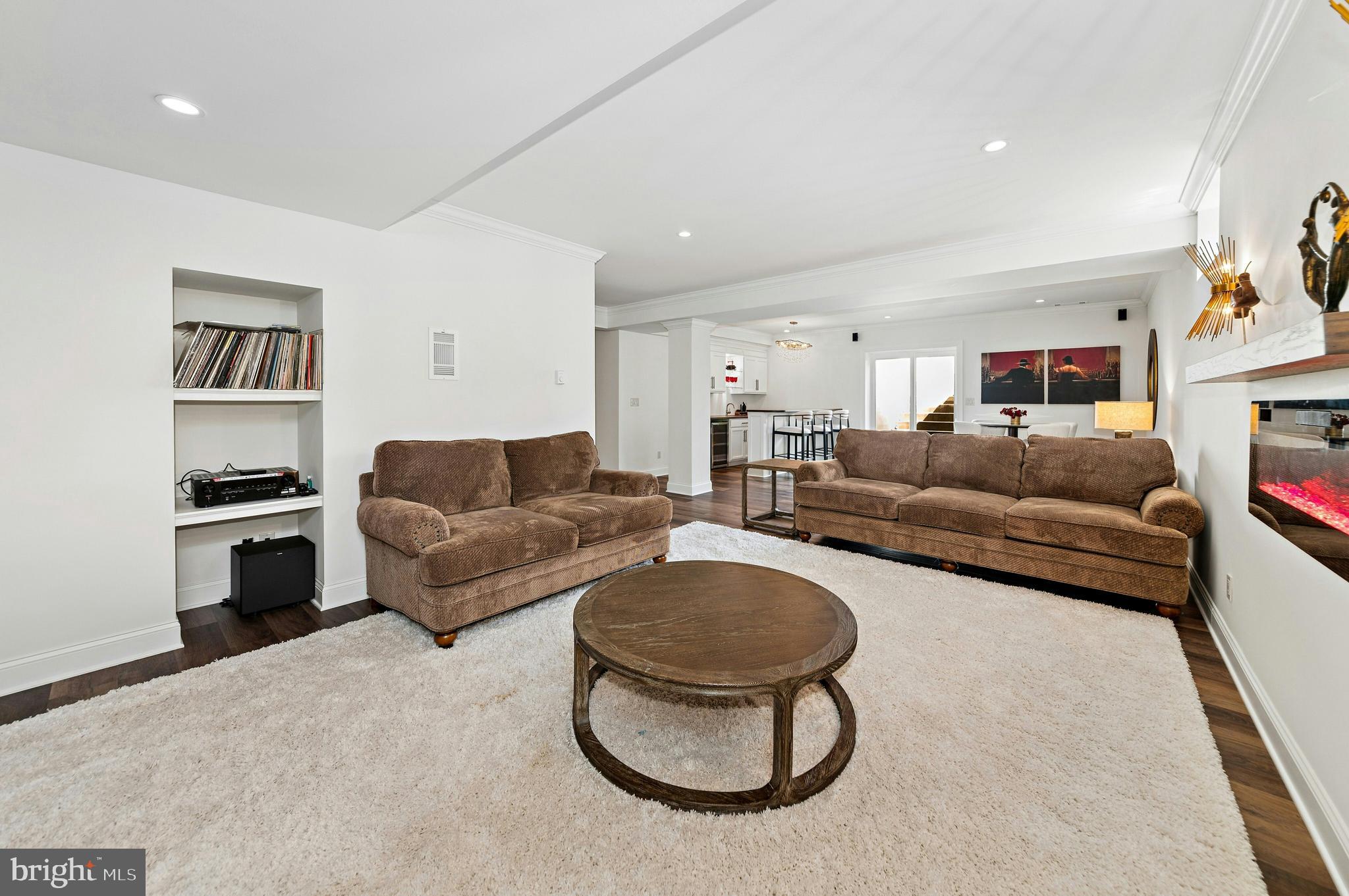 NEWPORT RIDGE - Residential