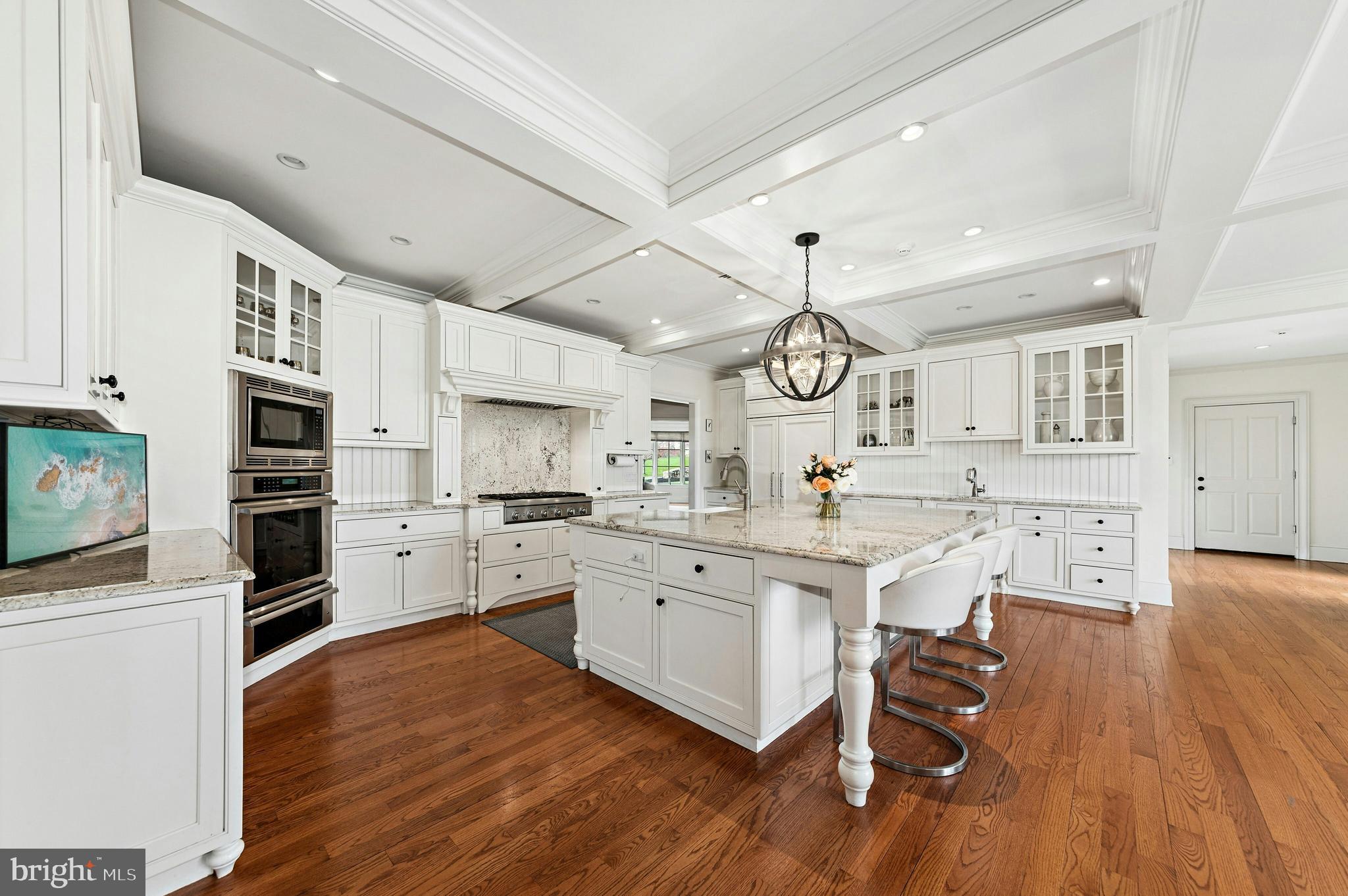 NEWPORT RIDGE - Residential