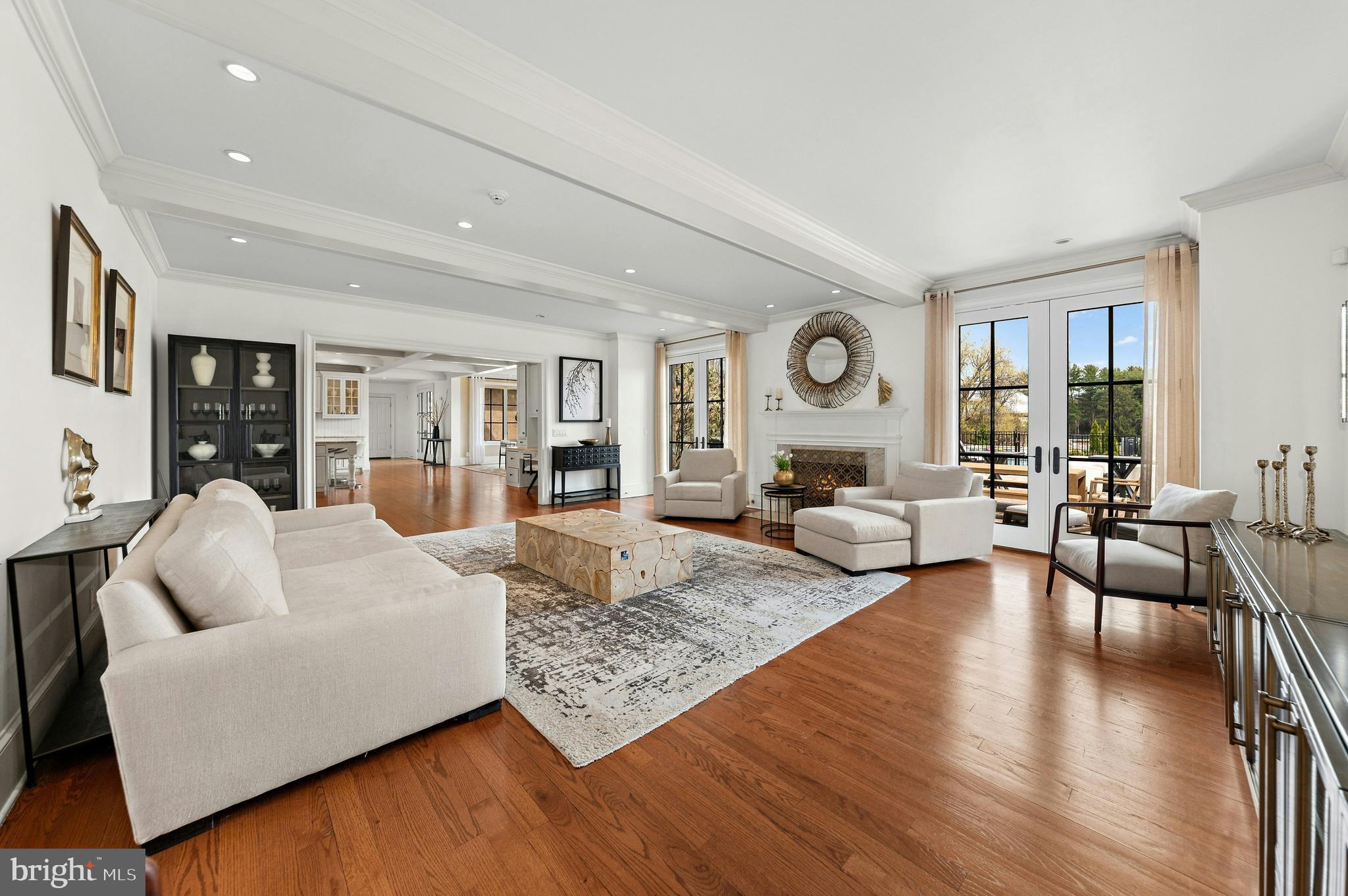 NEWPORT RIDGE - Residential