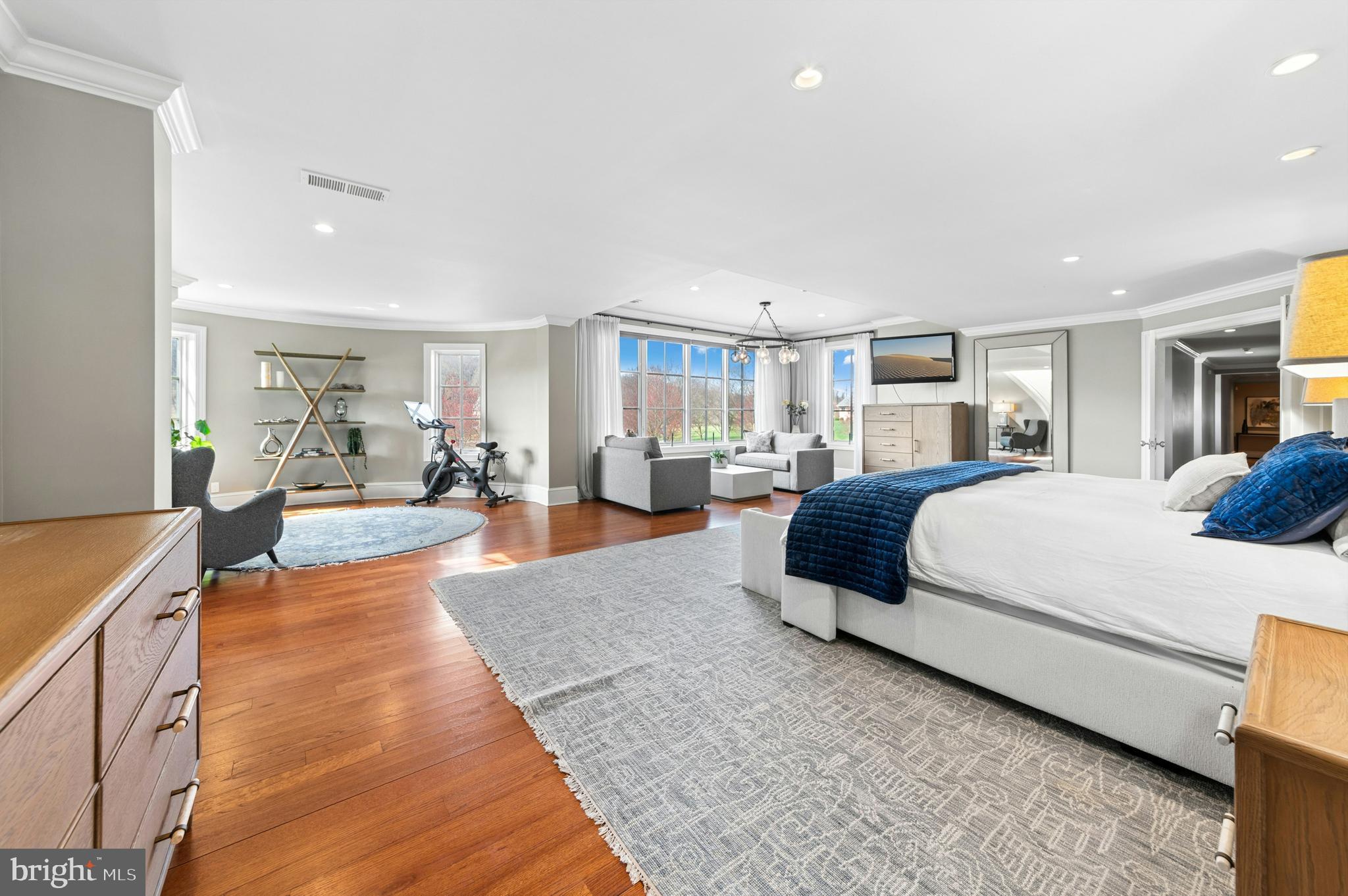 NEWPORT RIDGE - Residential