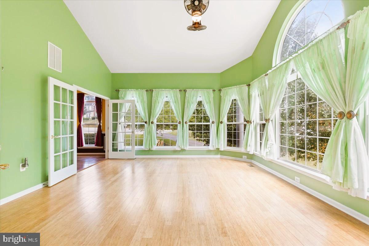 MARLEY RUN - Residential